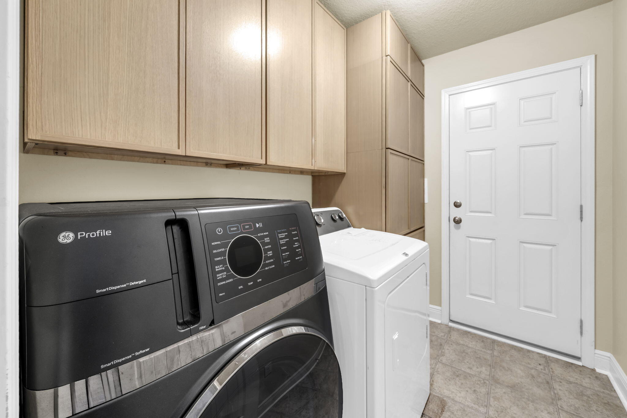 ALICIA PLACE - Residential