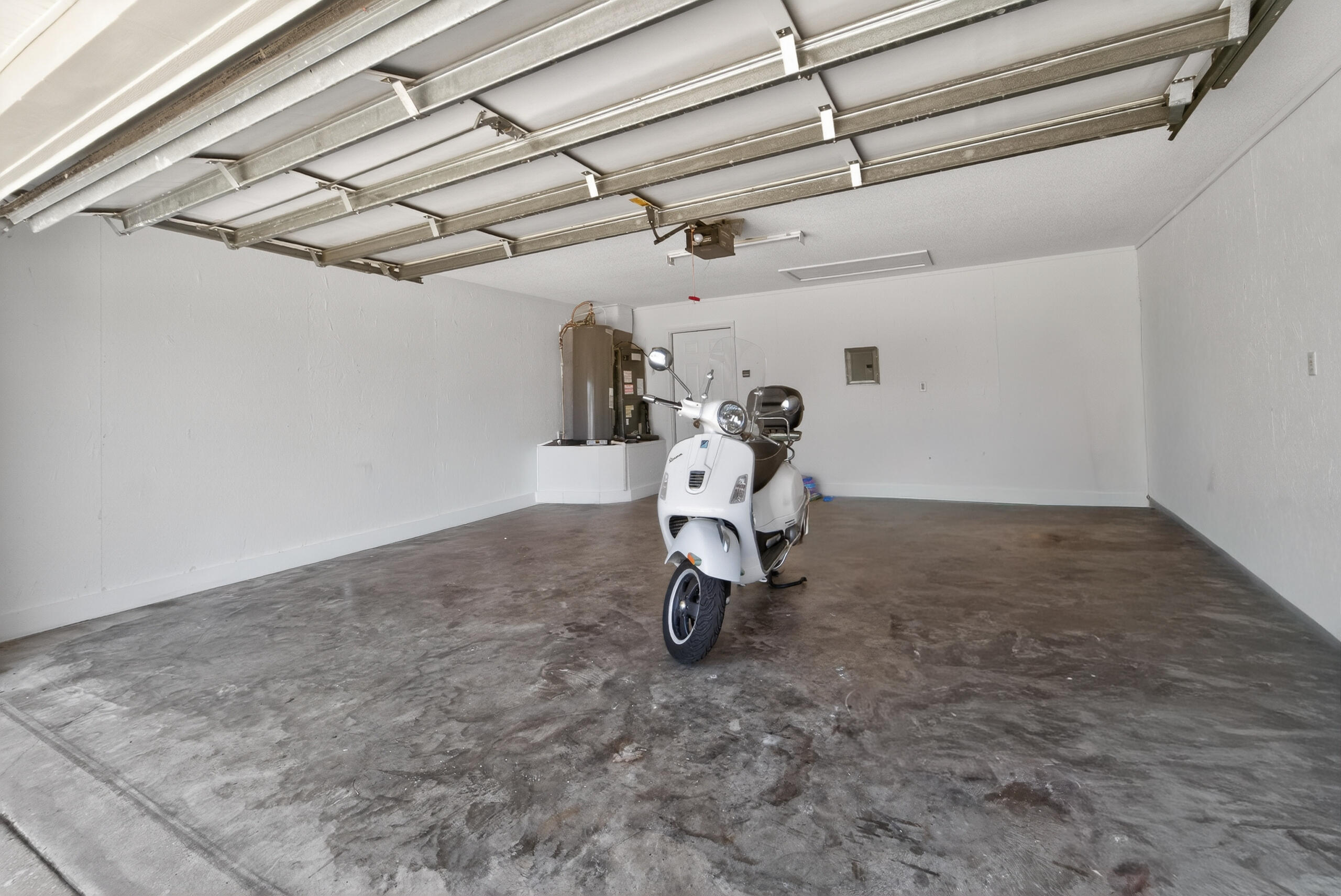 INDIAN LAKE PH 3 - Residential