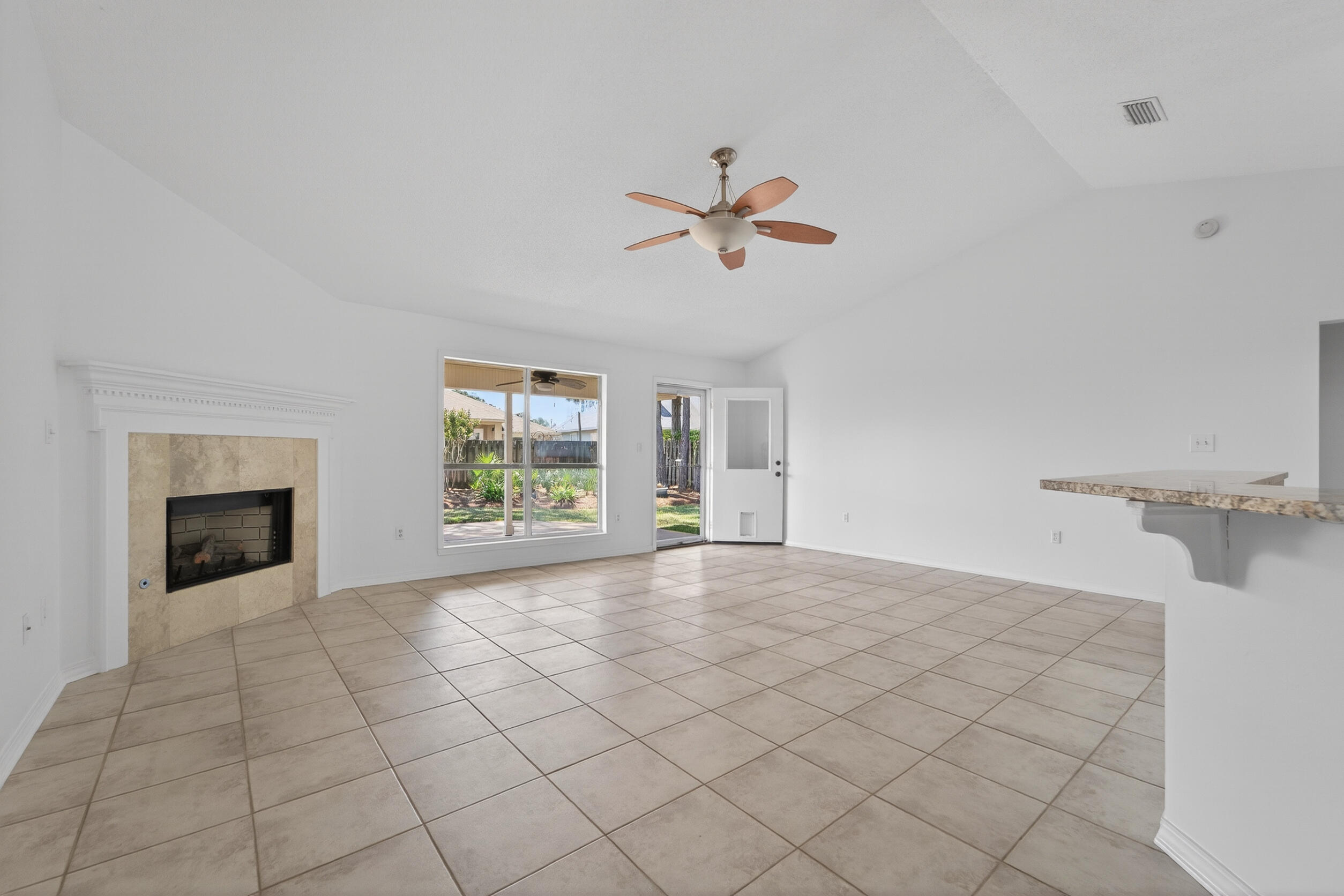 INDIAN LAKE PH 3 - Residential