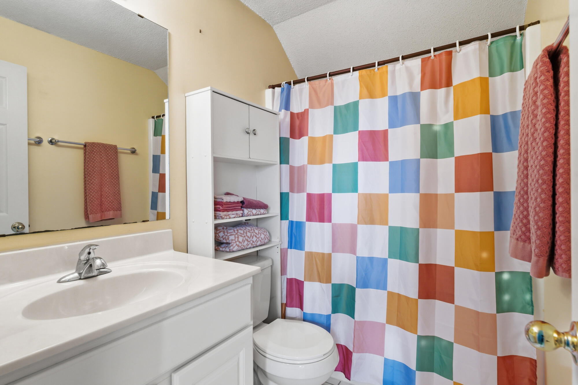 FOX DEN VILLAGES - Residential