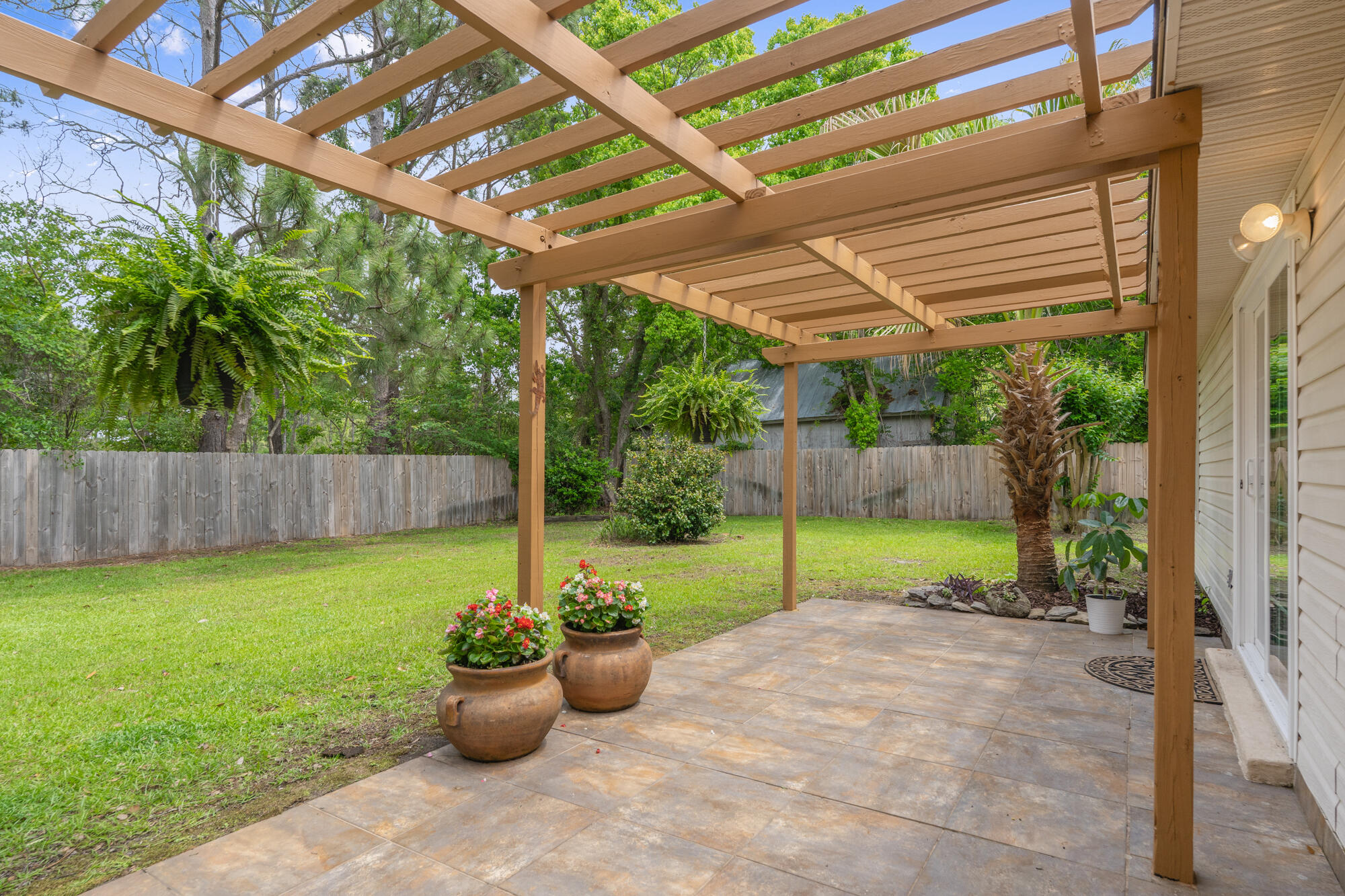 FOX DEN VILLAGES - Residential