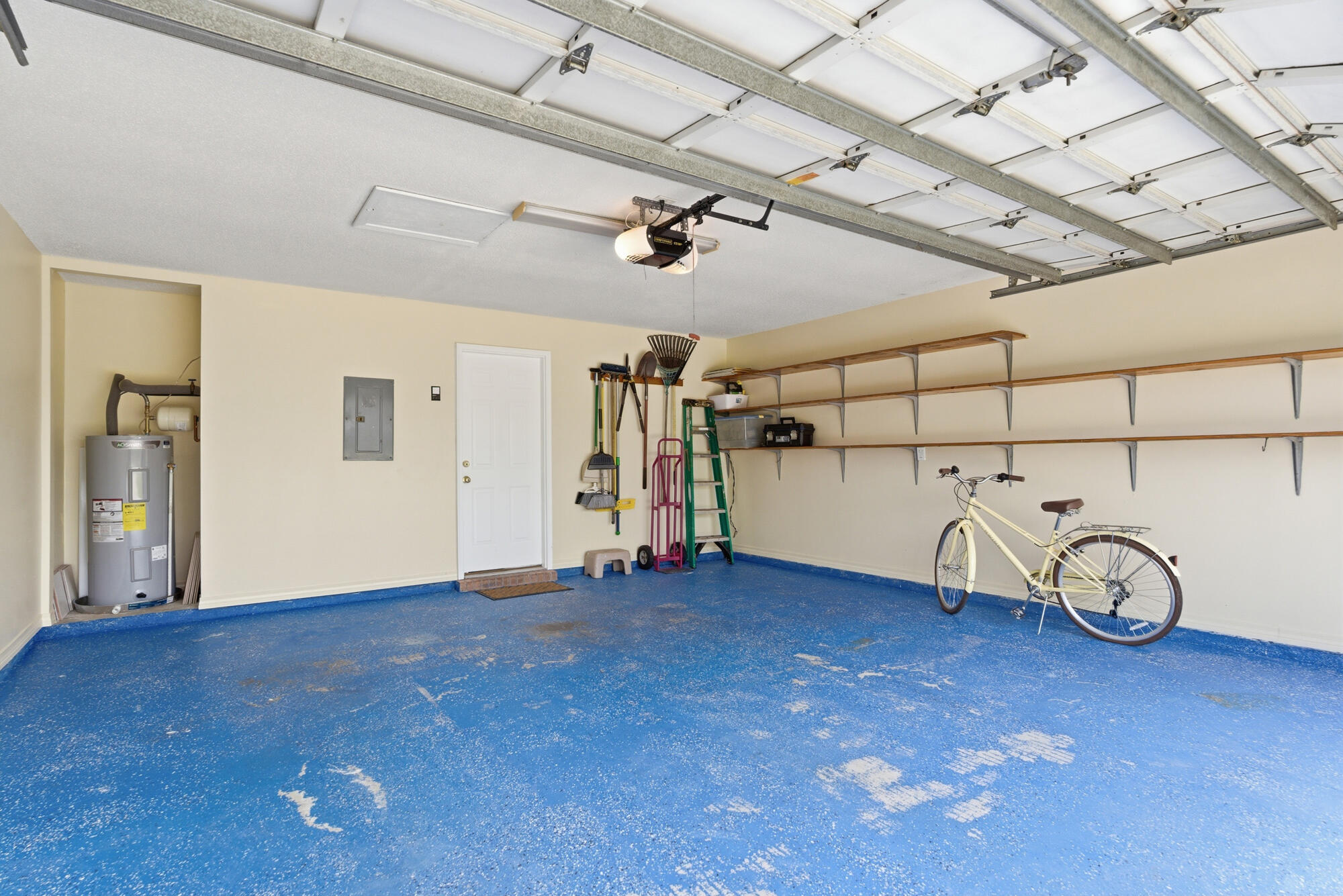 FOX DEN VILLAGES - Residential