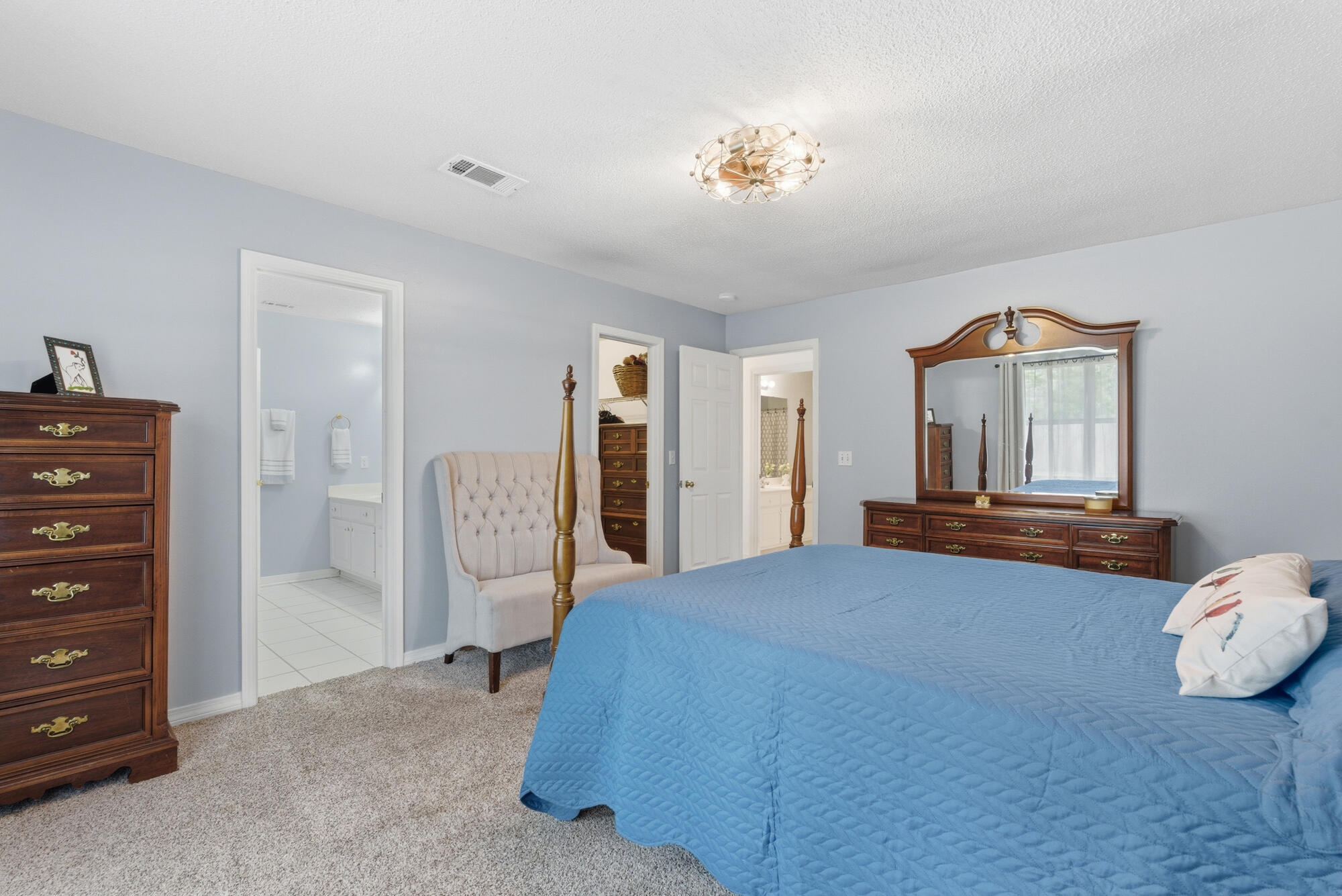 FOX DEN VILLAGES - Residential