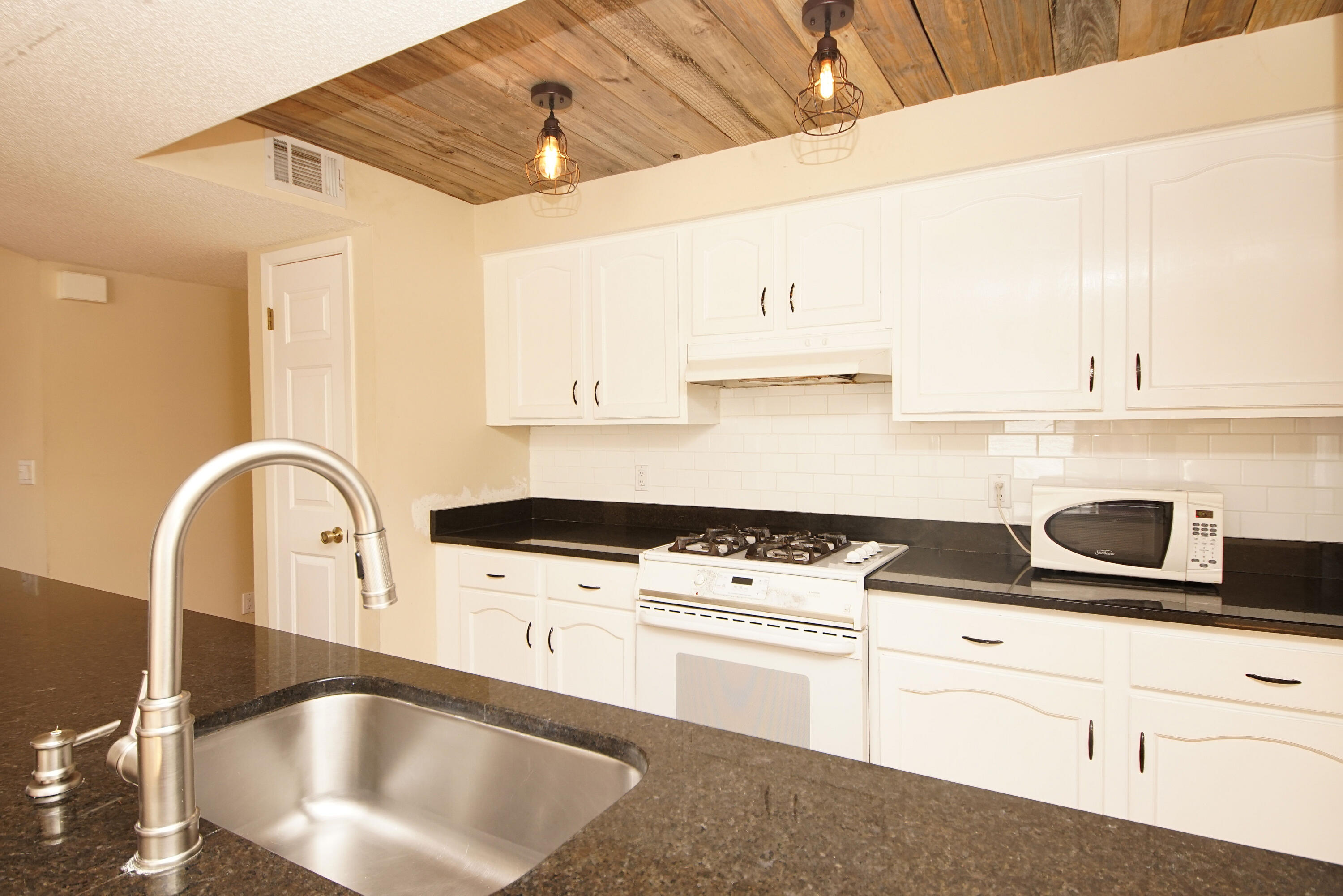 CEDAR RIDGE PH 4 - Residential