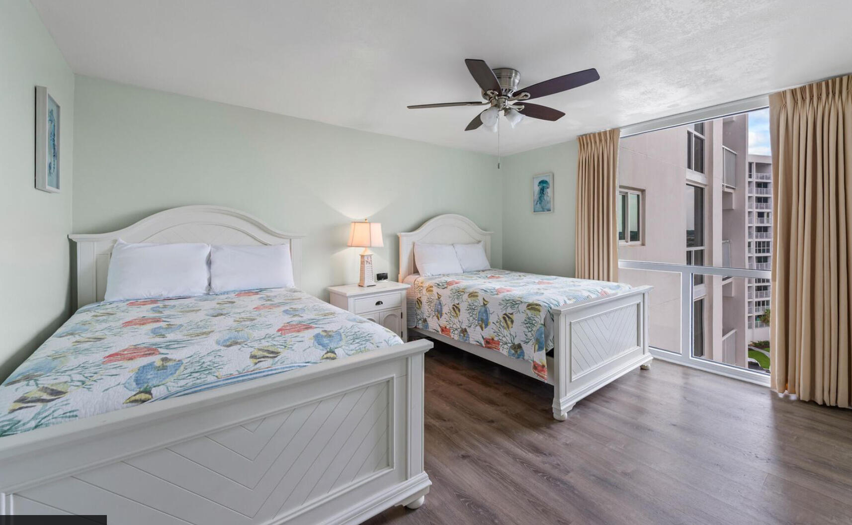 SHORELINE TOWERS 2 - Residential