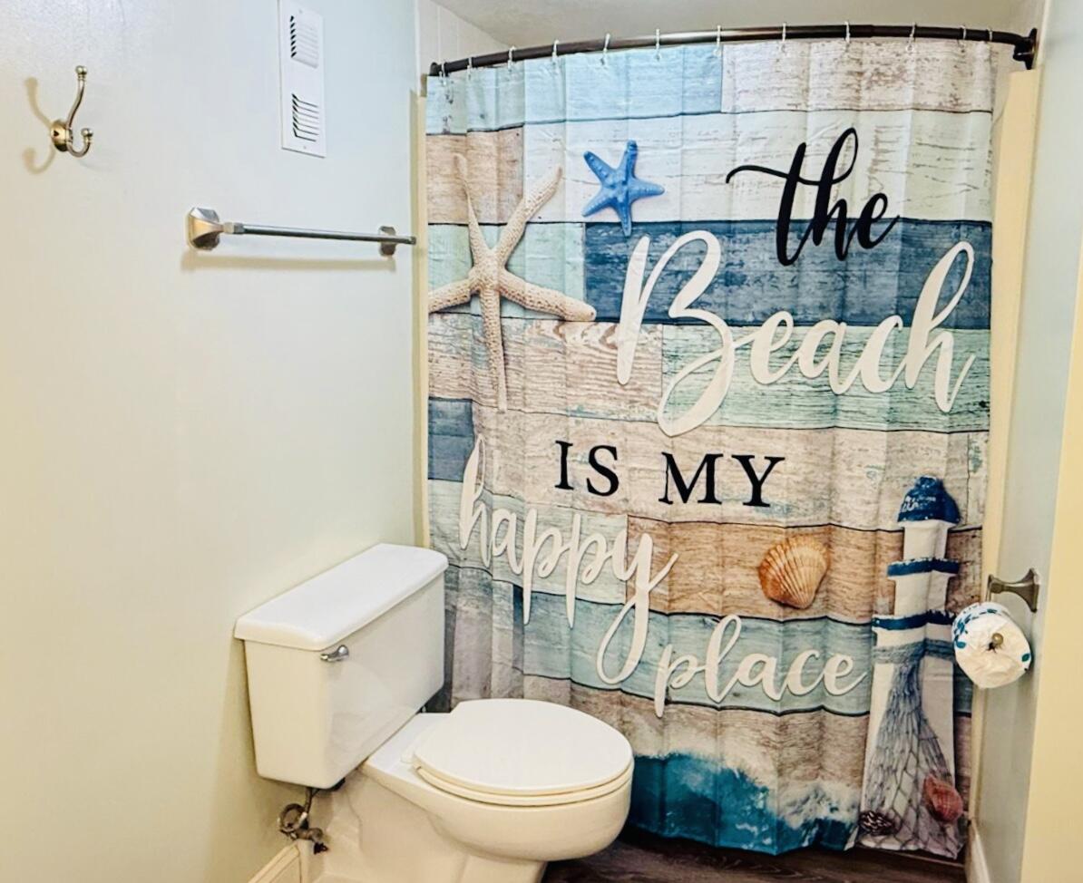 SHORELINE TOWERS 2 - Residential