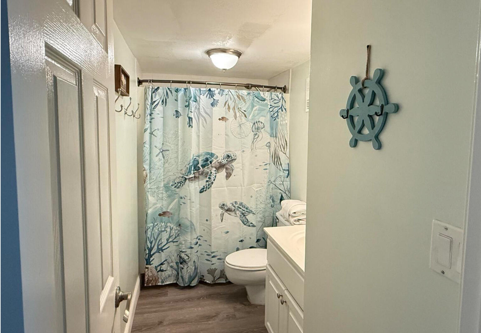 SHORELINE TOWERS 2 - Residential