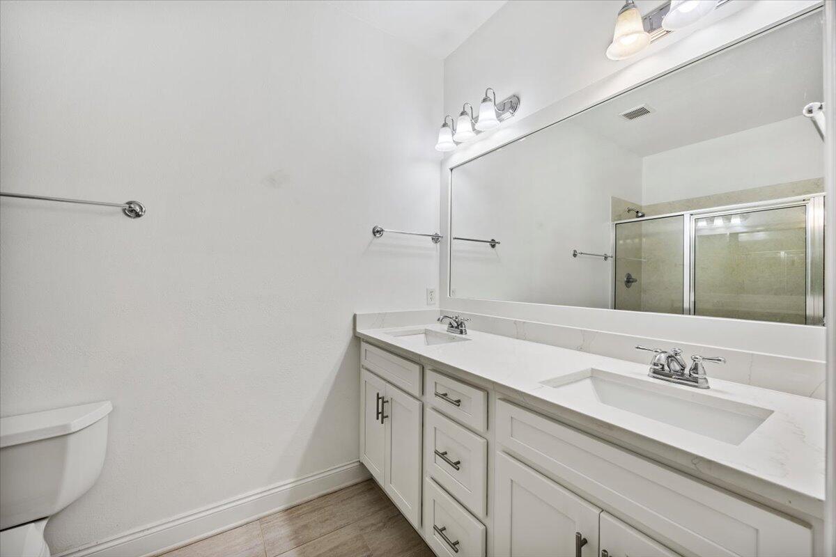 MIRAMAR PLACE - Residential