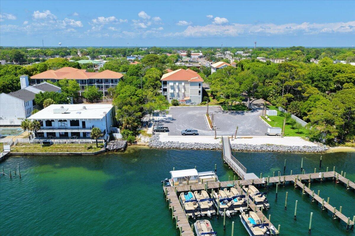 MIRAMAR PLACE - Residential