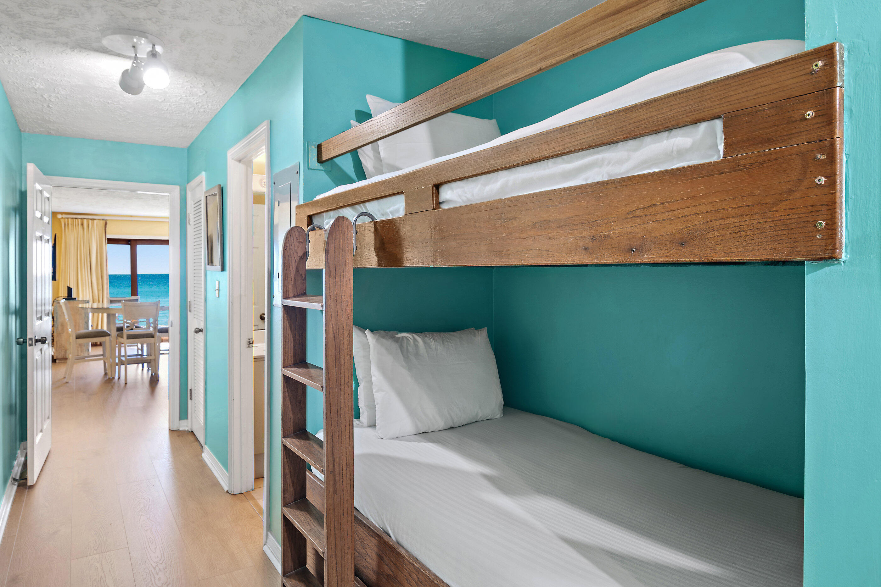 CRYSTAL VILLAS CONDO - Residential