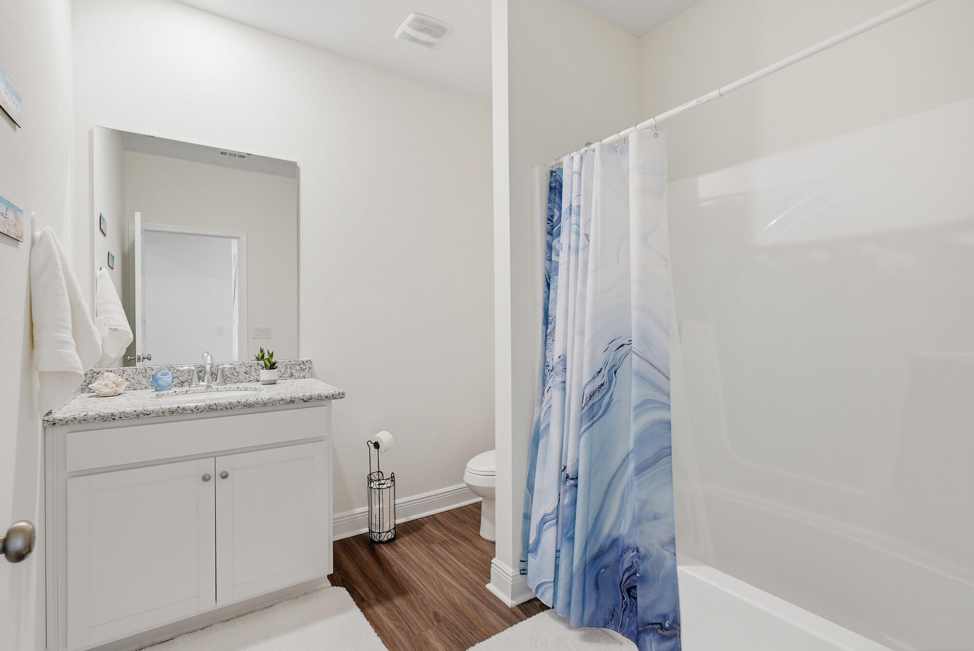 HOLLEY BY THE SEA - Residential