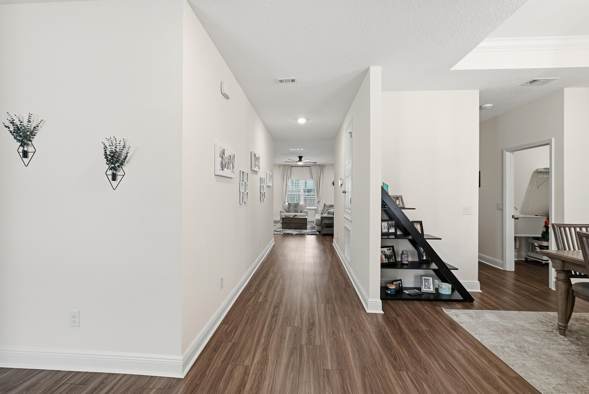 HOLLEY BY THE SEA - Residential