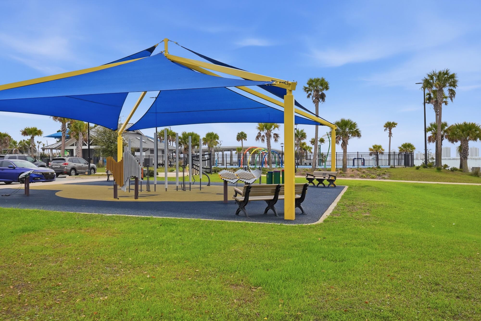 HOLLEY BY THE SEA - Residential