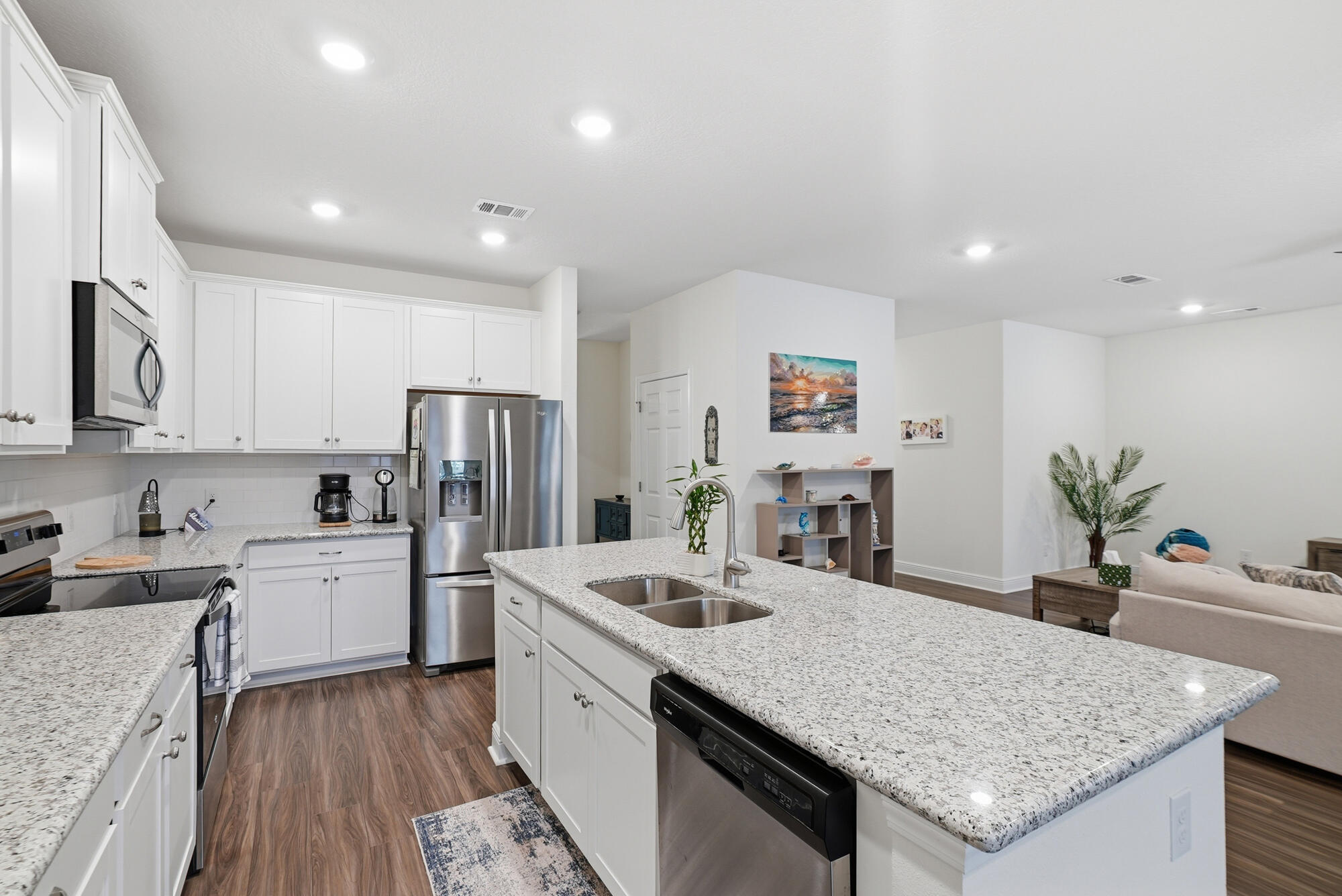 HOLLEY BY THE SEA - Residential