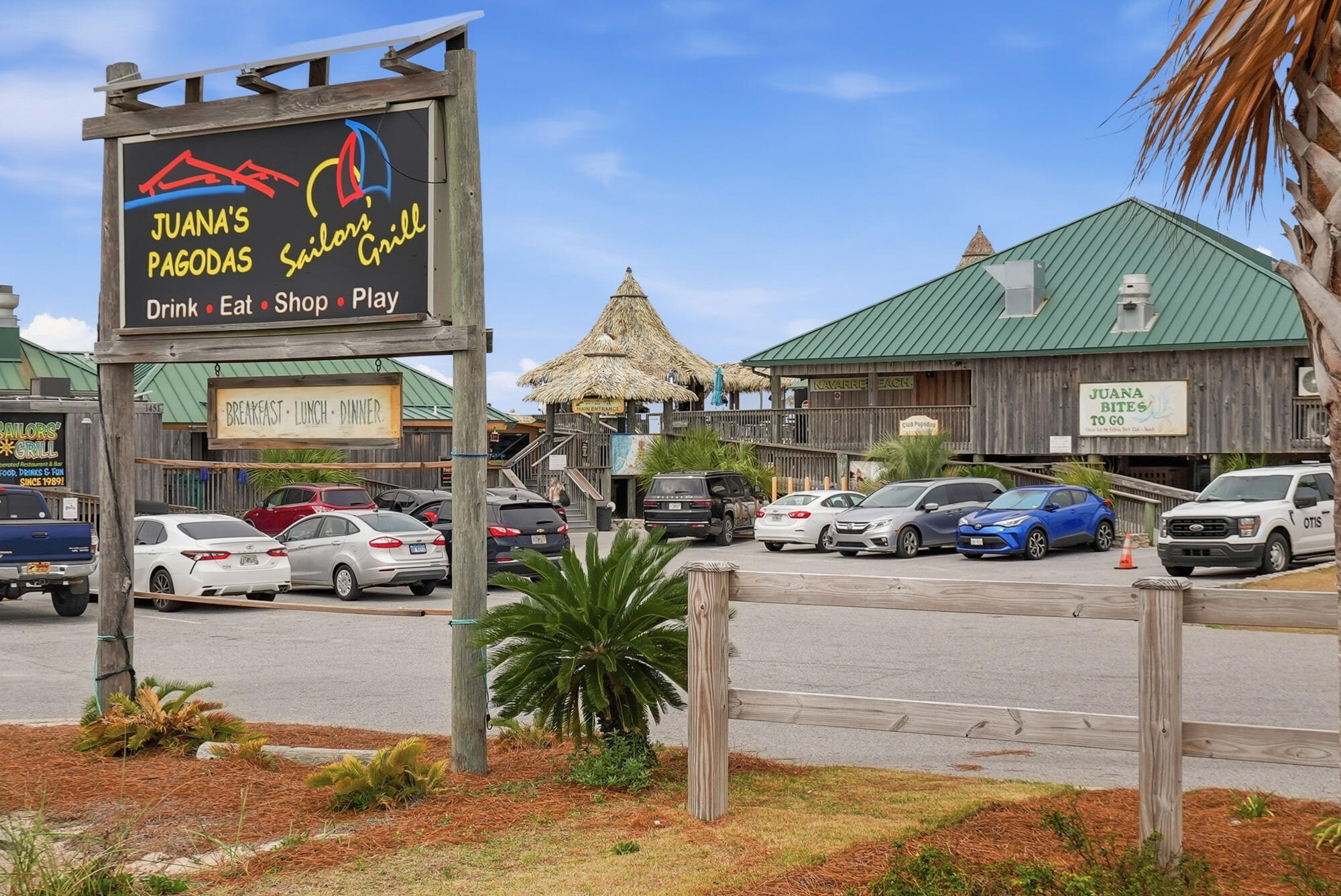 HOLLEY BY THE SEA - Residential