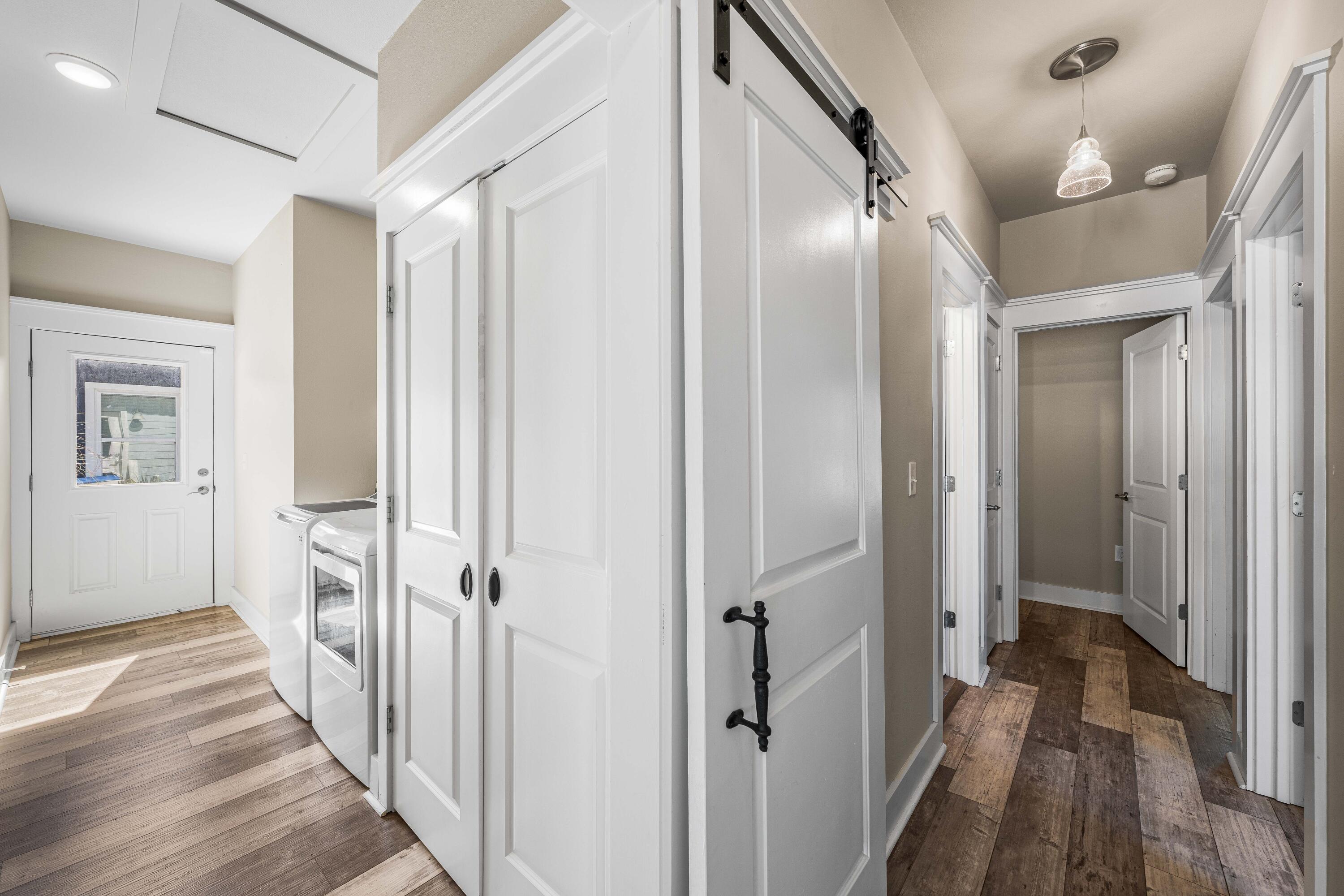 TOWN OF SANTA ROSA - Residential