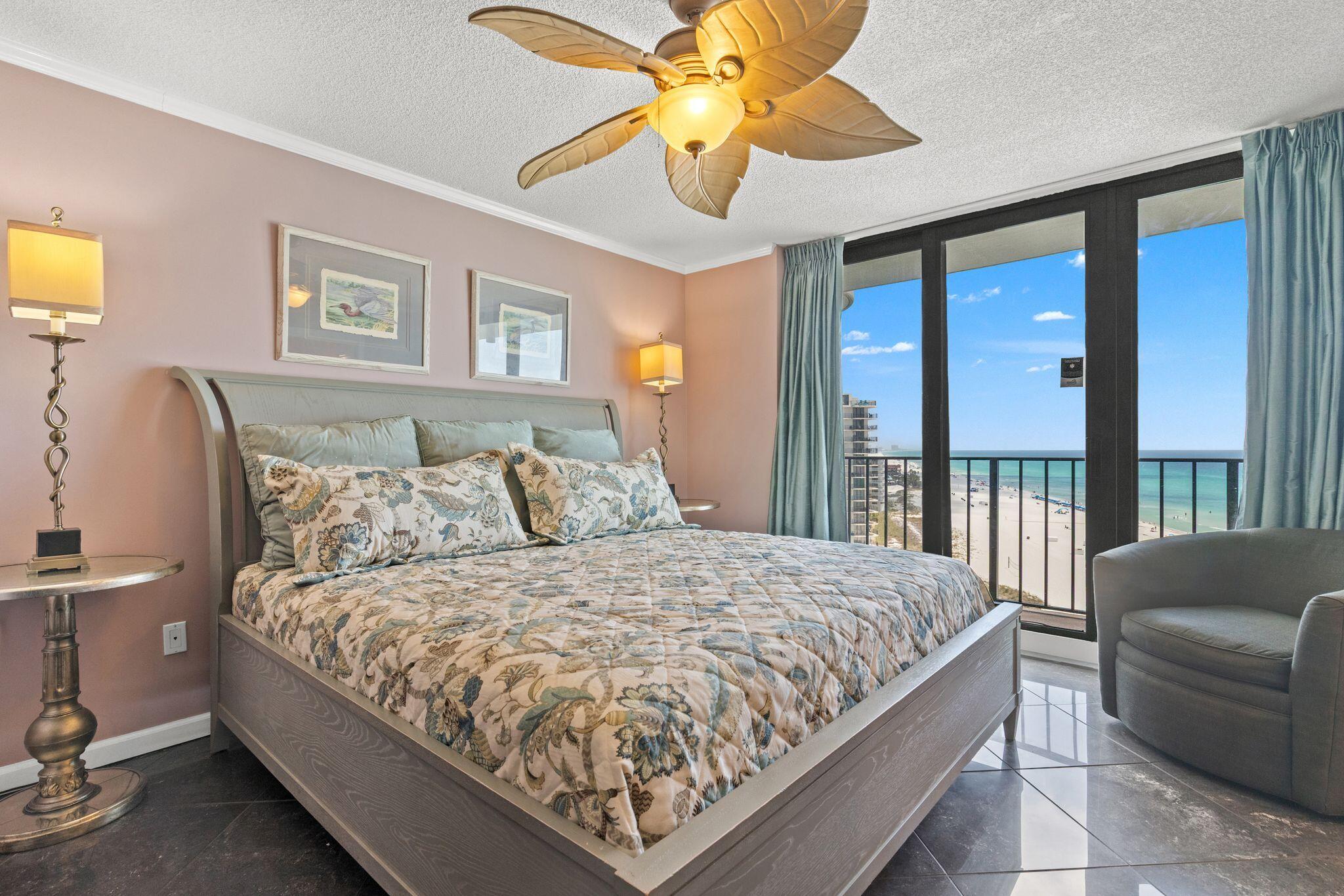 EDGEWATER - Residential