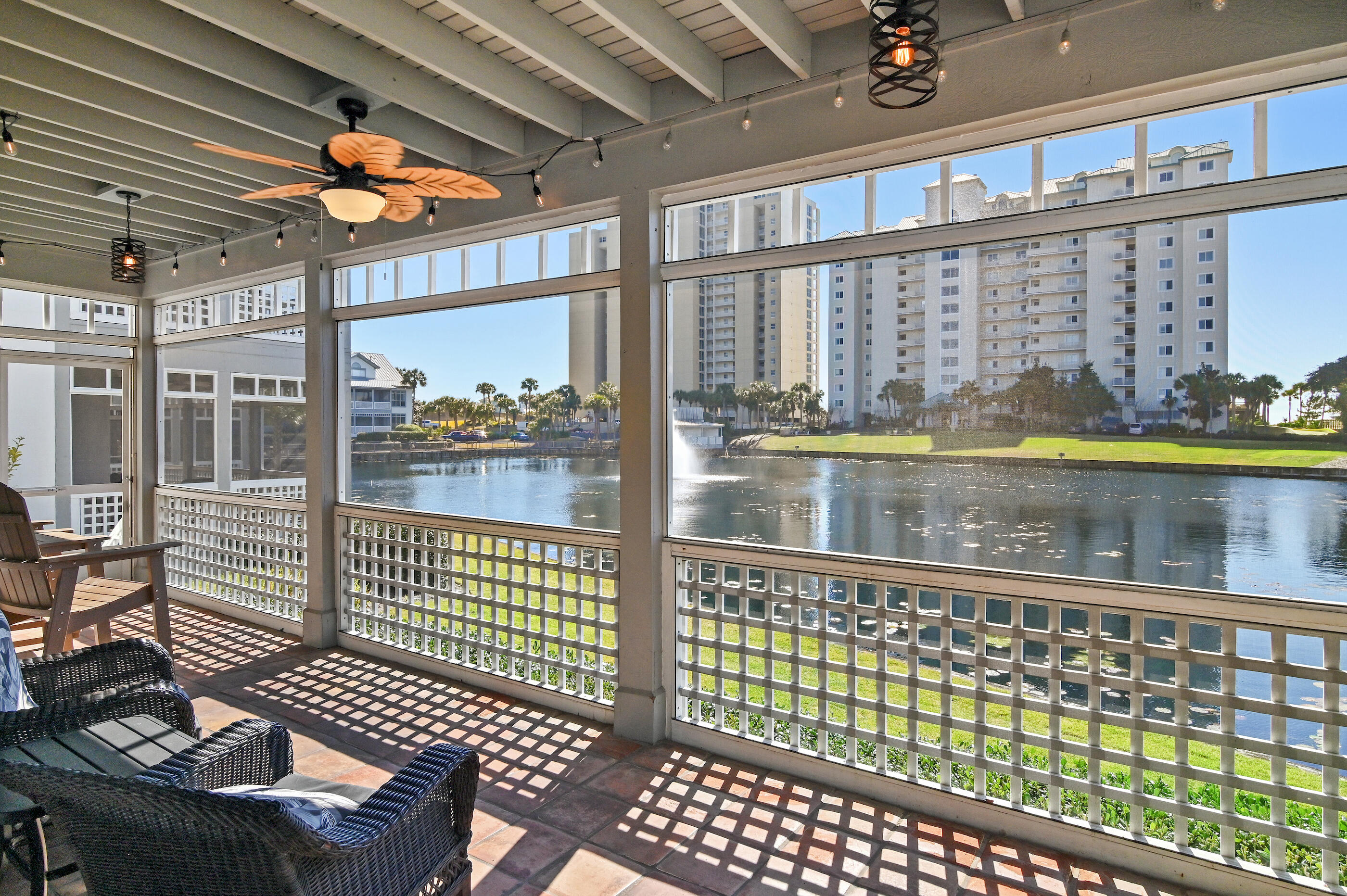 HIDDEN DUNES BEACH VILLAS - Residential