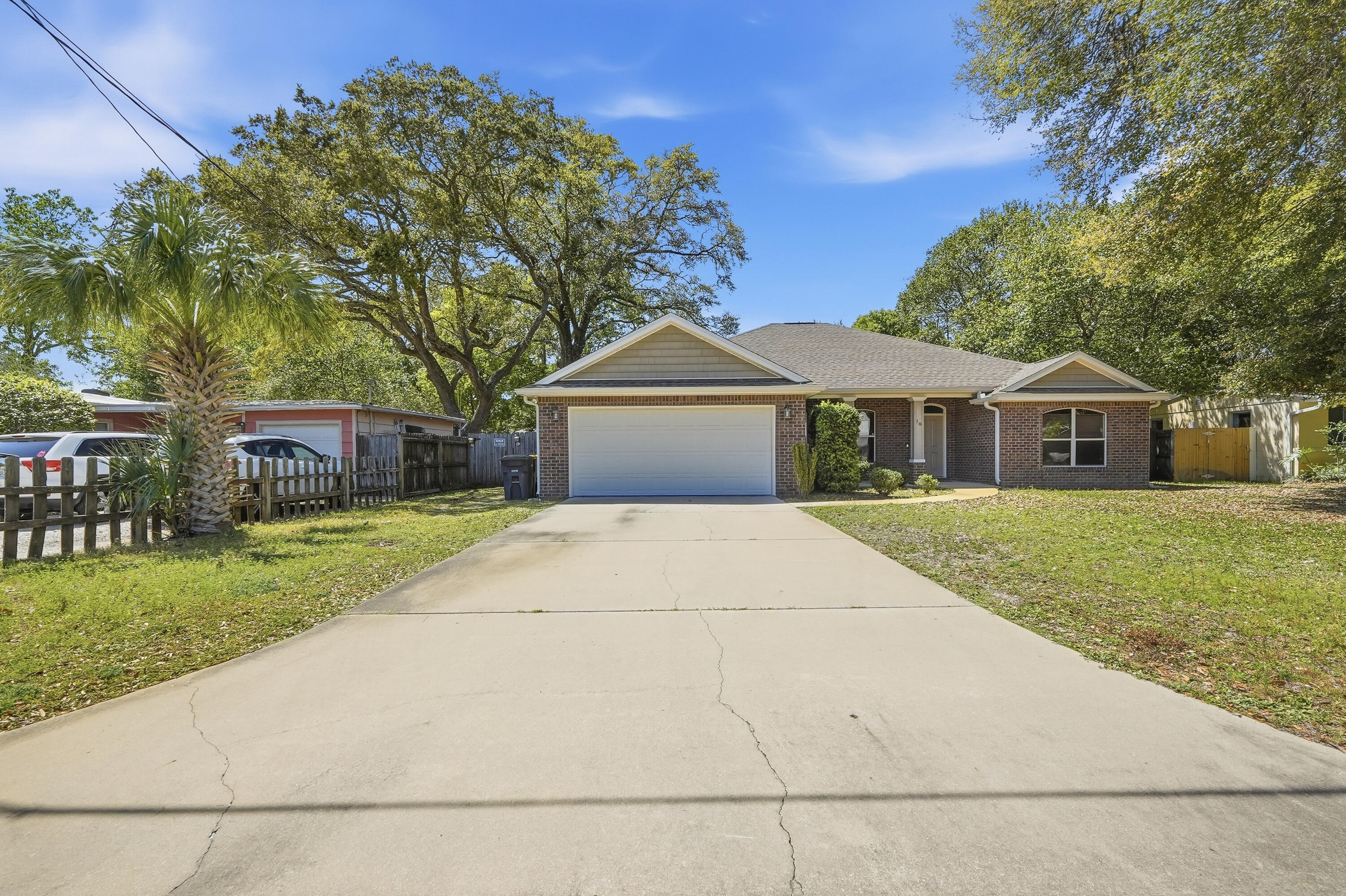 ELLIOTTS POINT RESUB - Residential