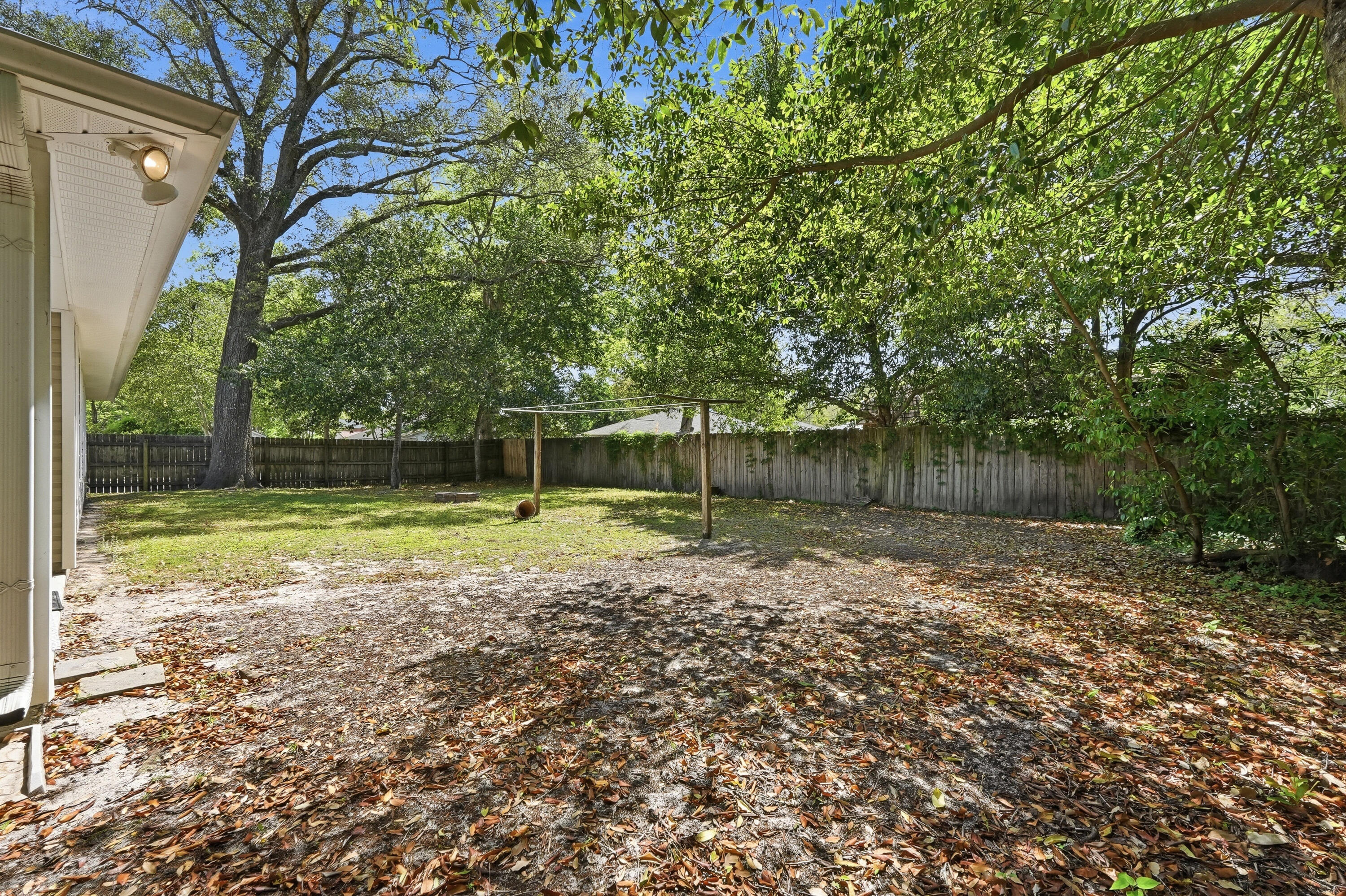 ELLIOTTS POINT RESUB - Residential