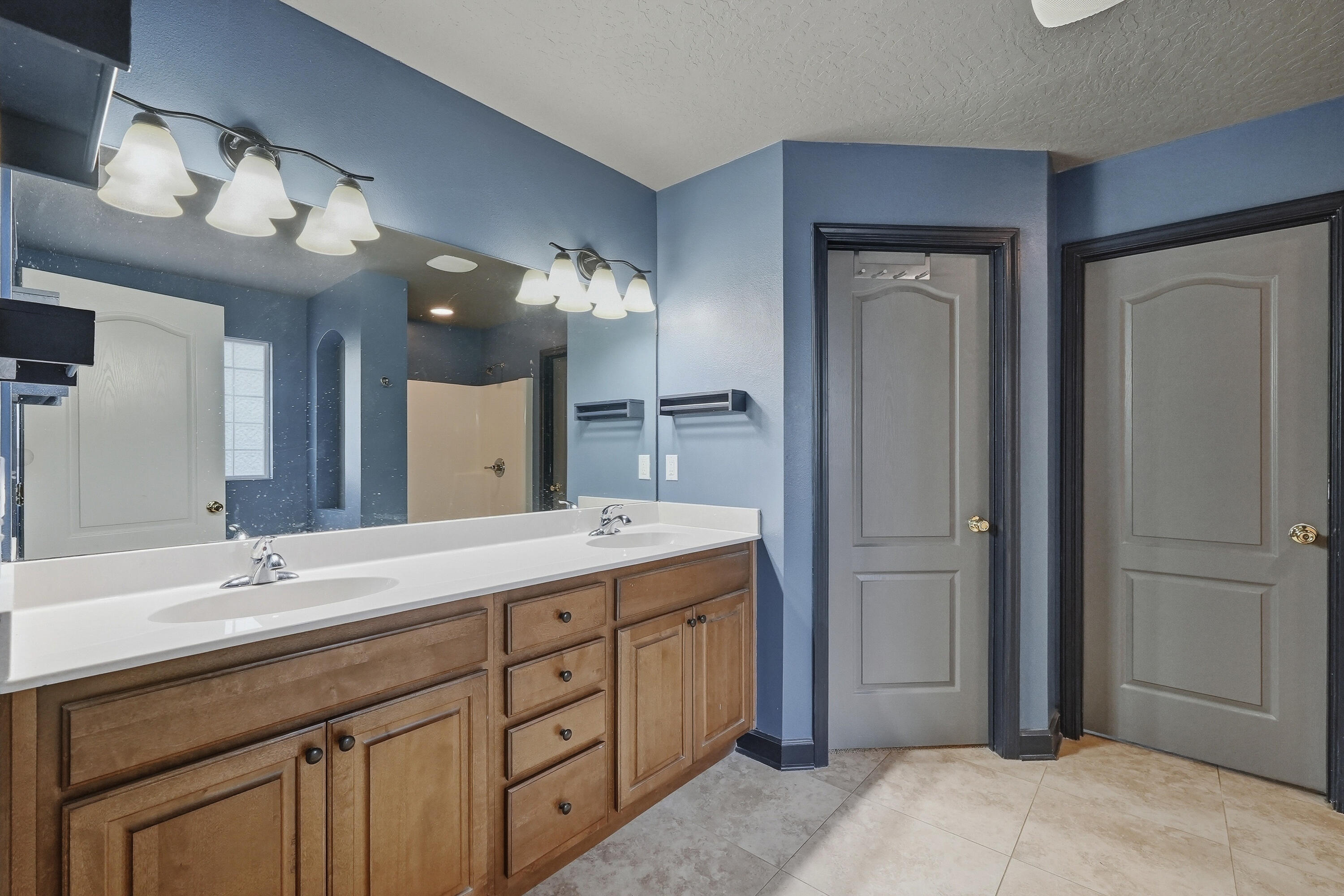 ELLIOTTS POINT RESUB - Residential