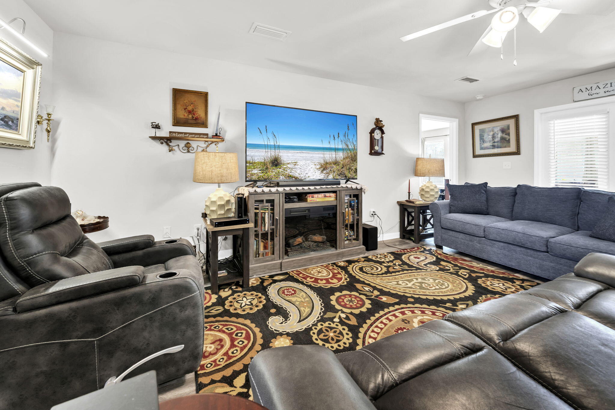 PINEHURST ESTATES - Residential