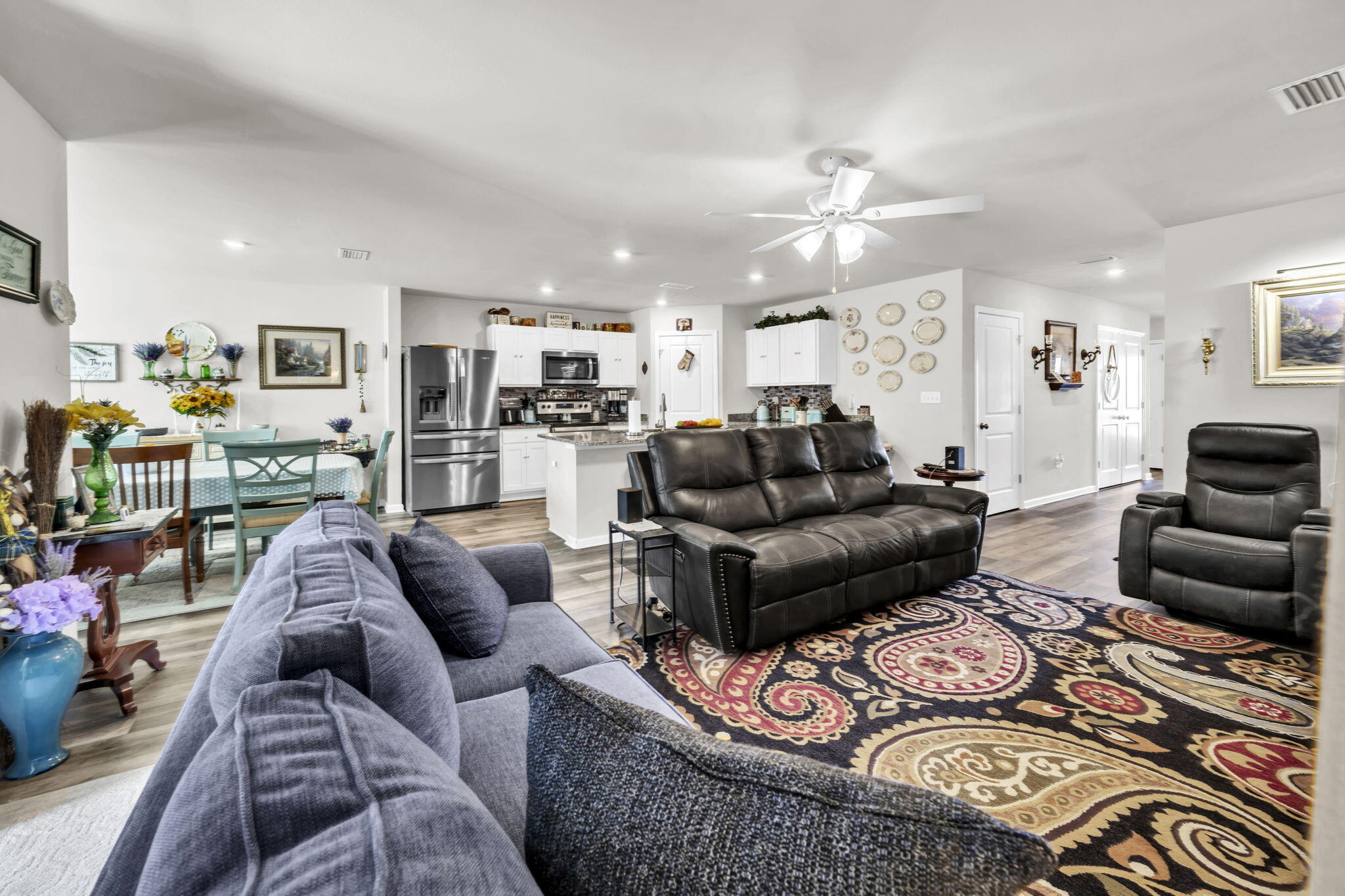 PINEHURST ESTATES - Residential