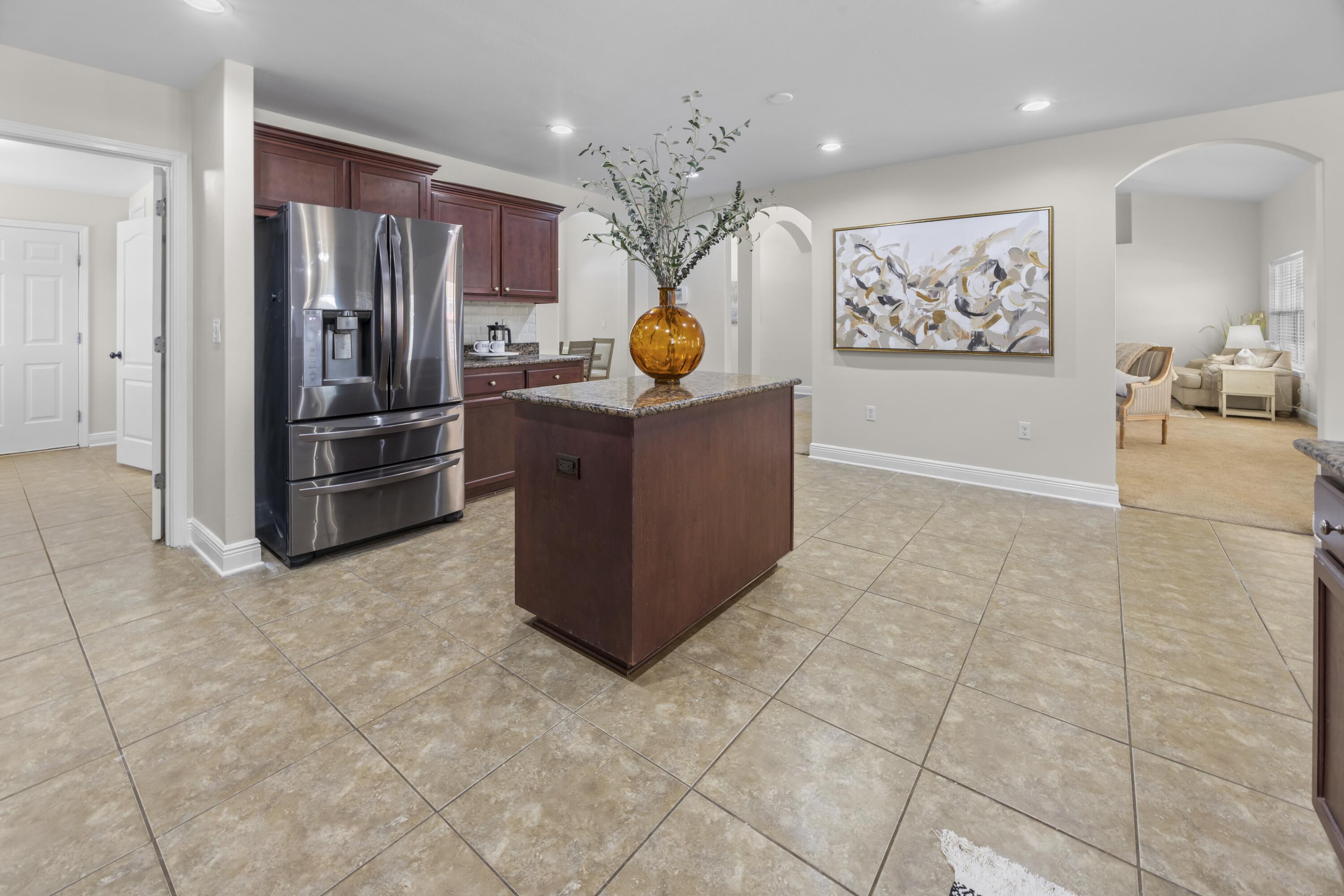 SILVER CREEK ESTATES - Residential