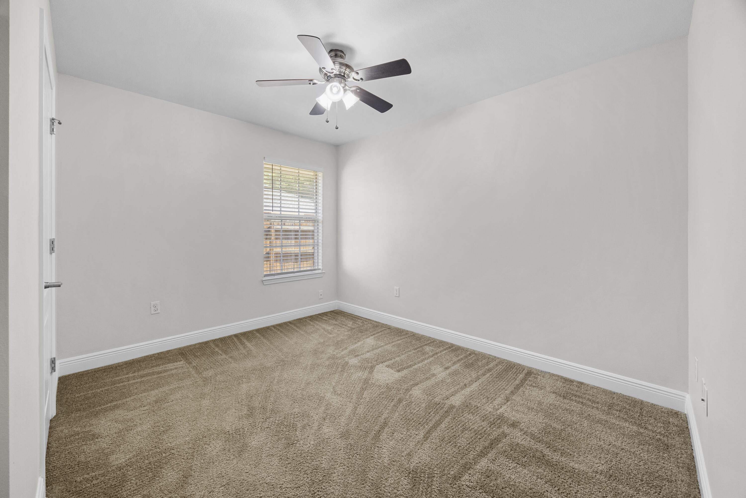 SILVER CREEK ESTATES - Residential