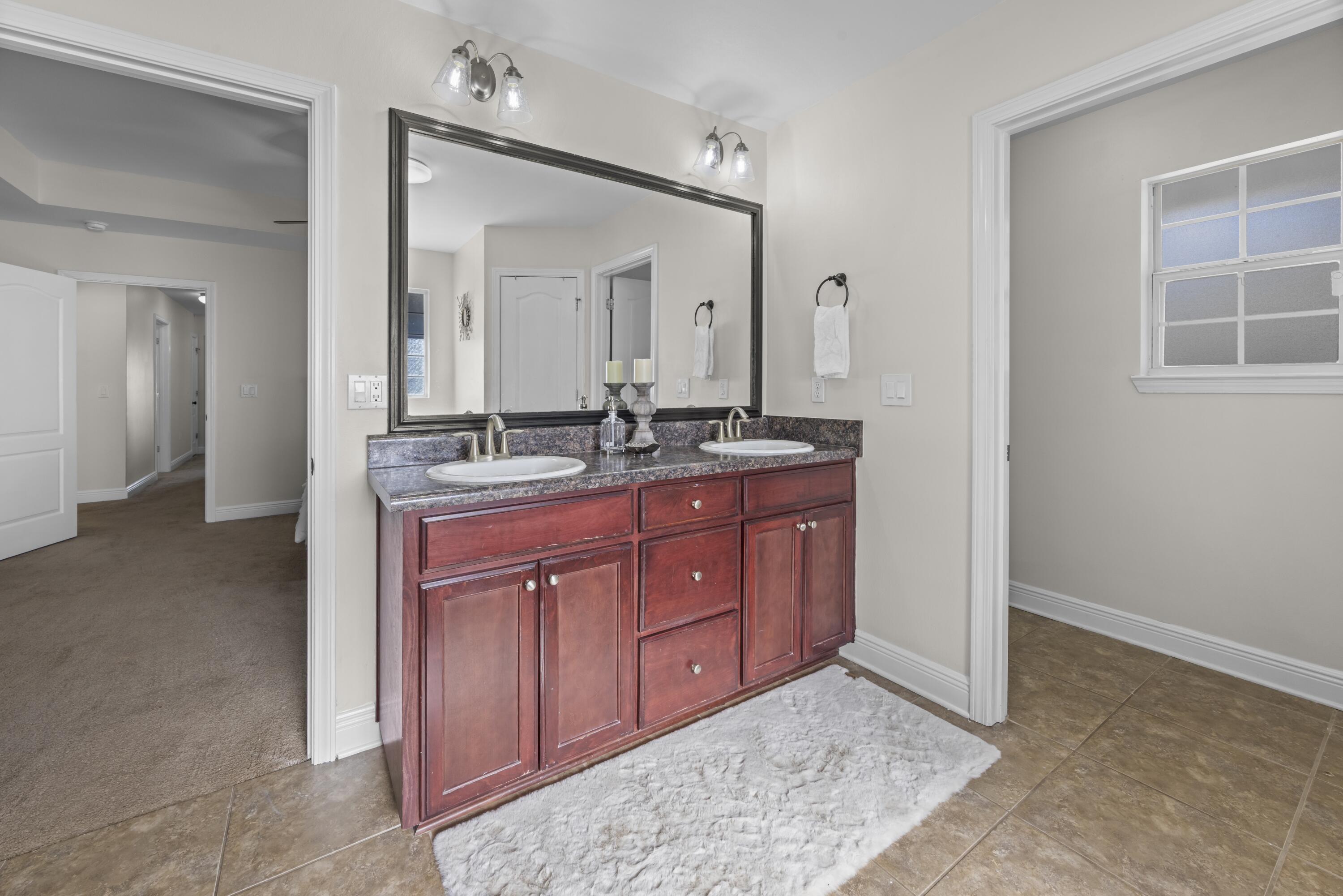 SILVER CREEK ESTATES - Residential