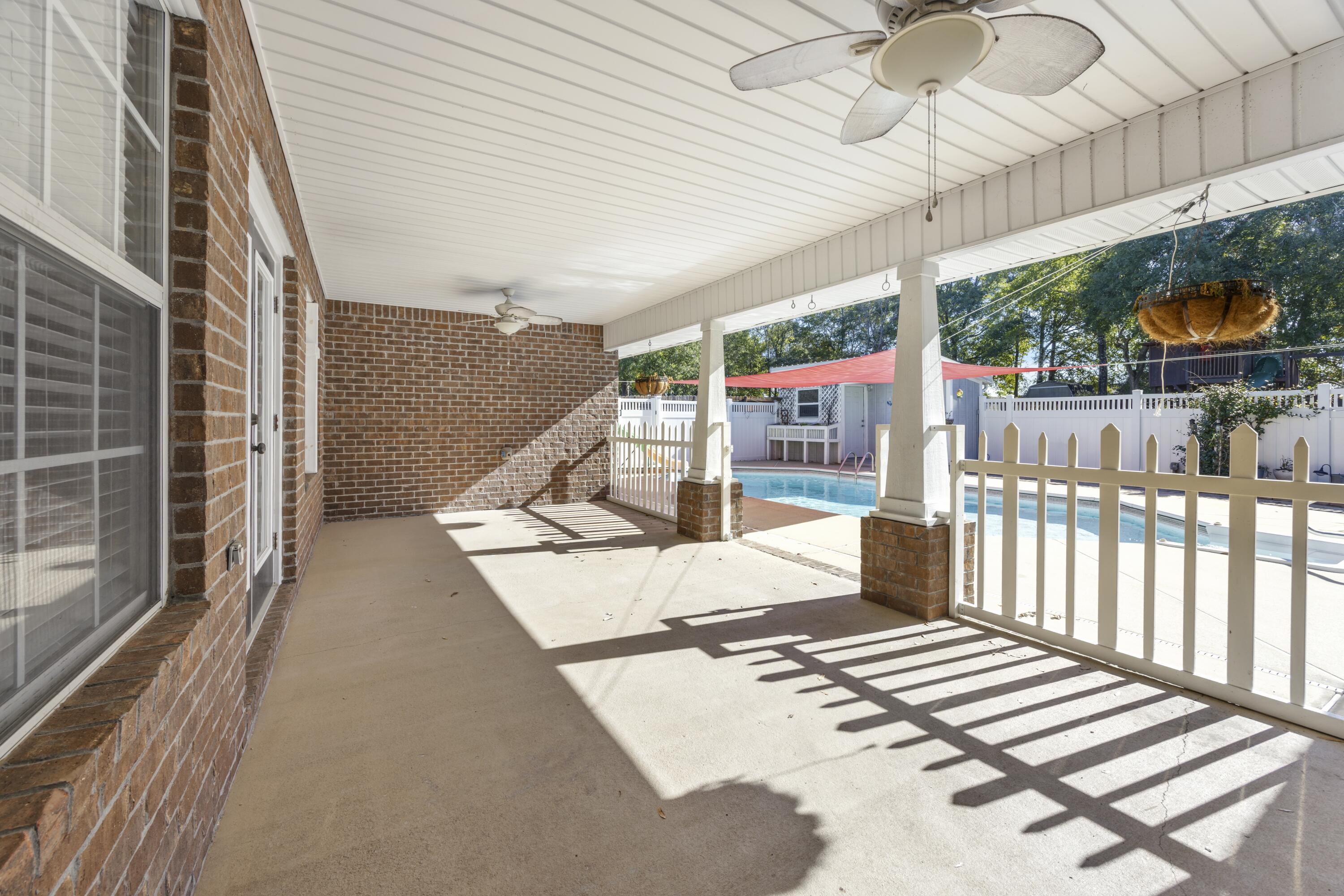 SILVER CREEK ESTATES - Residential