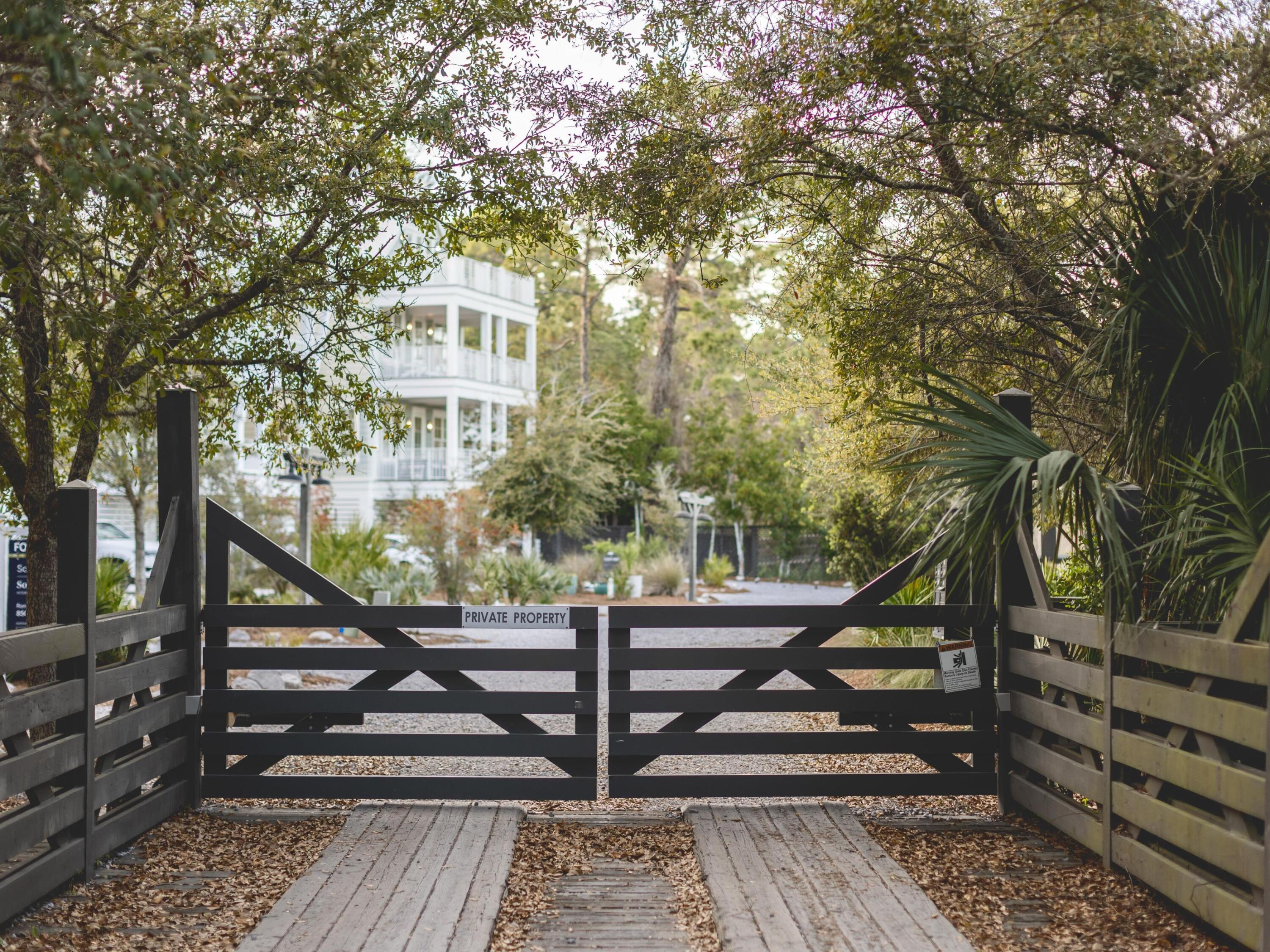 GRAYTON BEACH - Residential