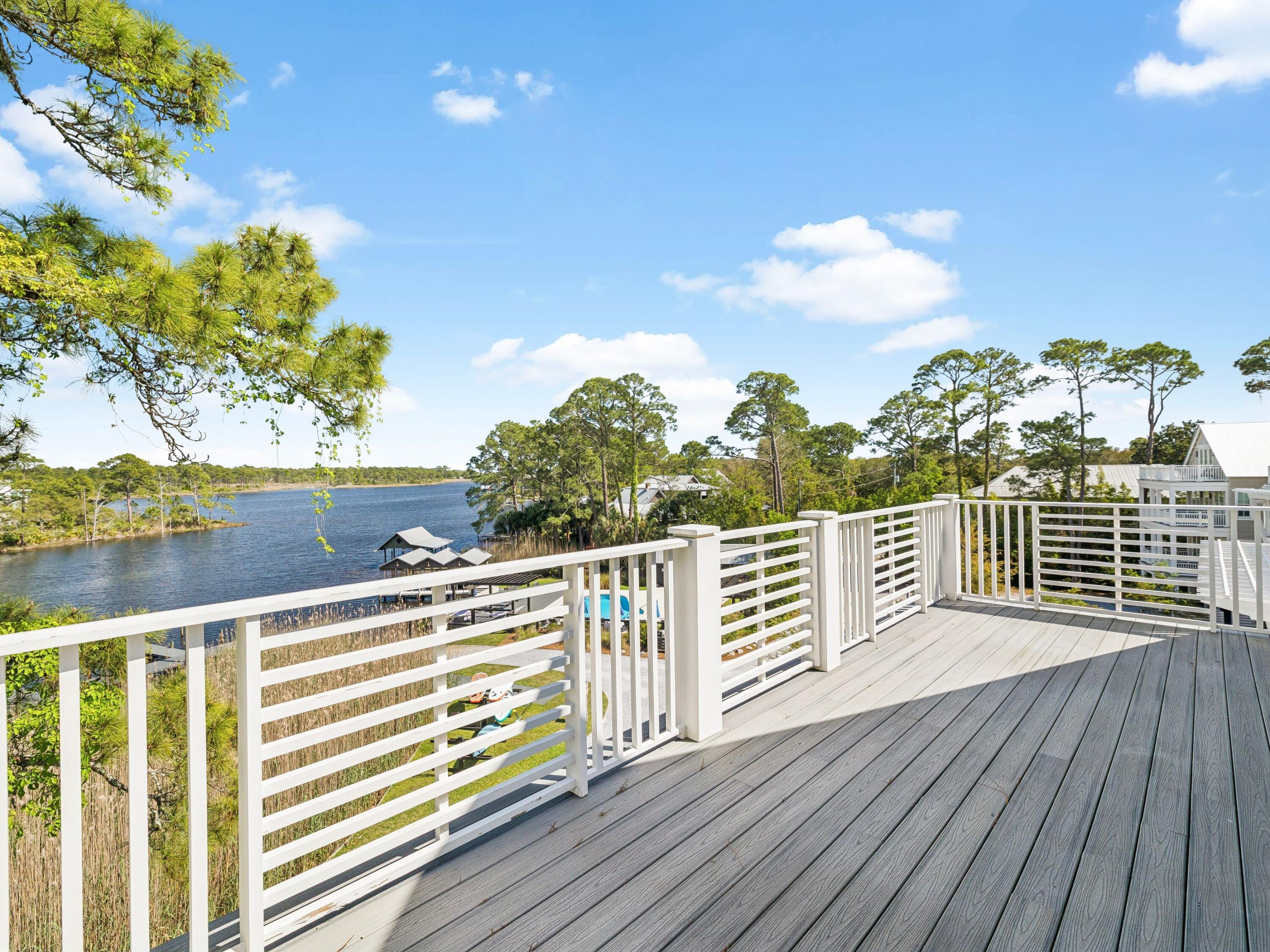 GRAYTON BEACH - Residential