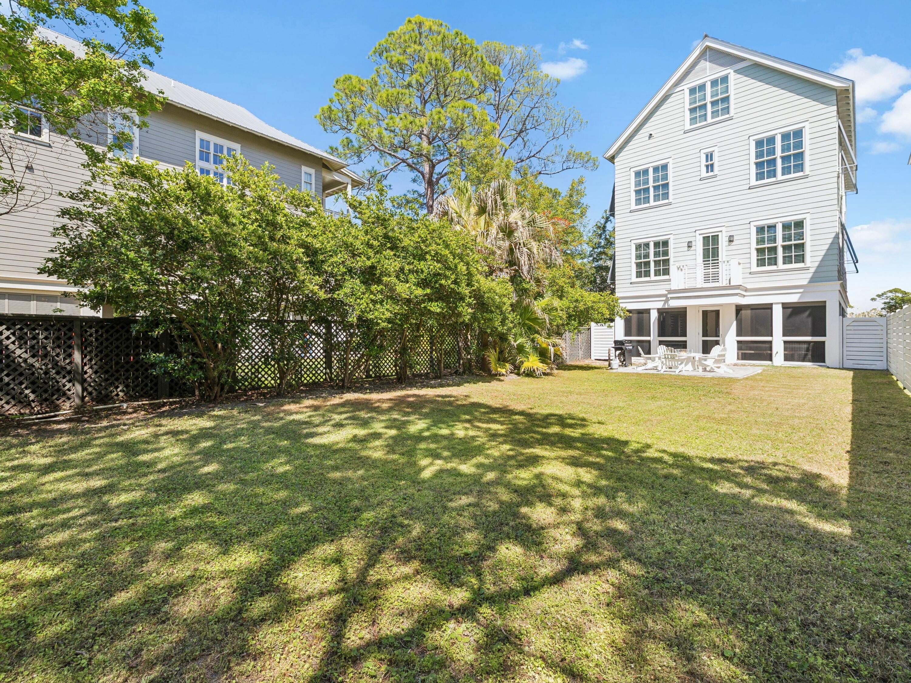 GRAYTON BEACH - Residential