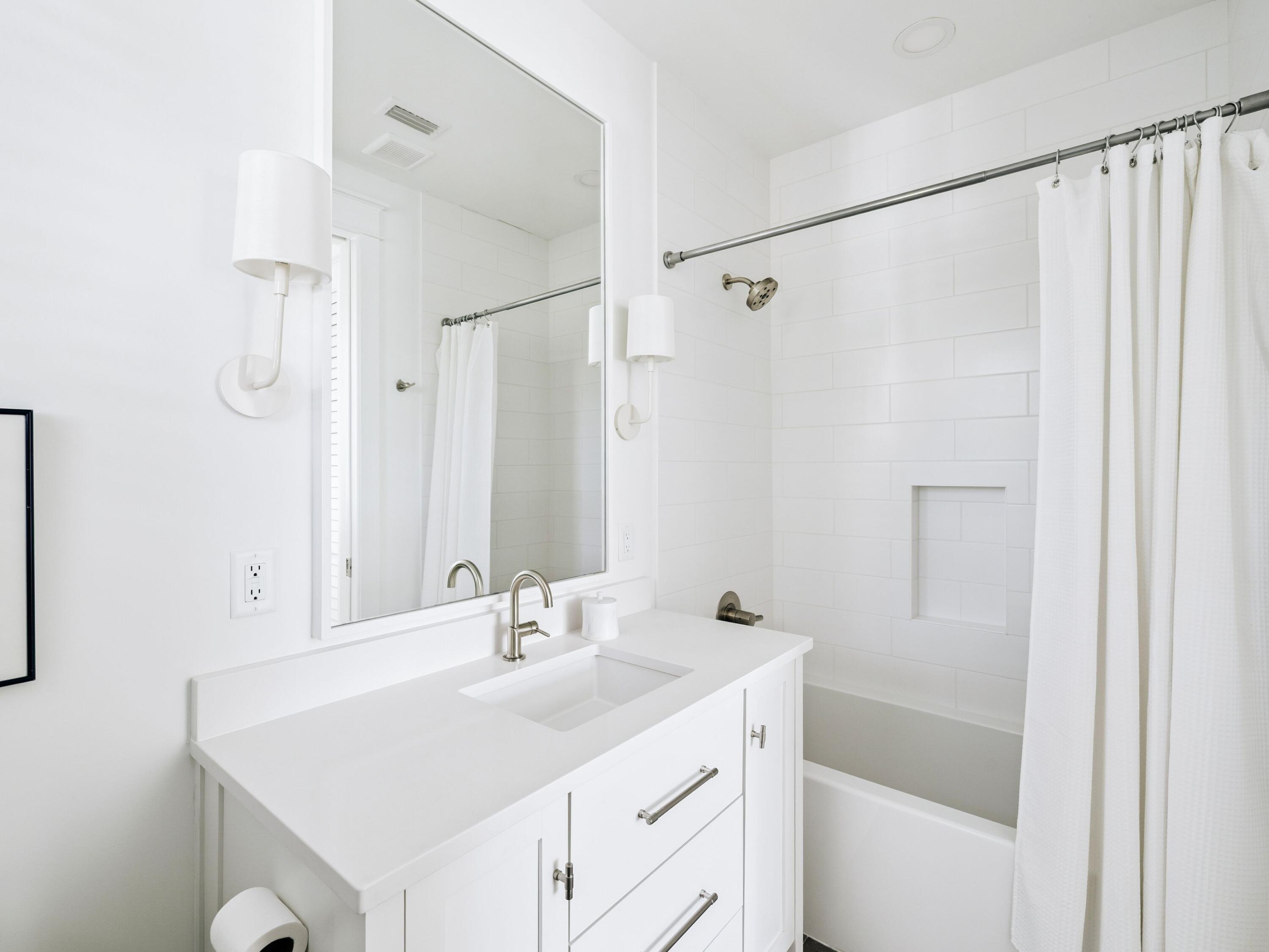 GRAYTON BEACH - Residential