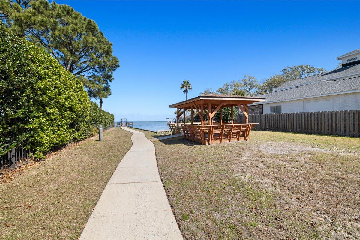 BAYSIDE PH 1 - Residential