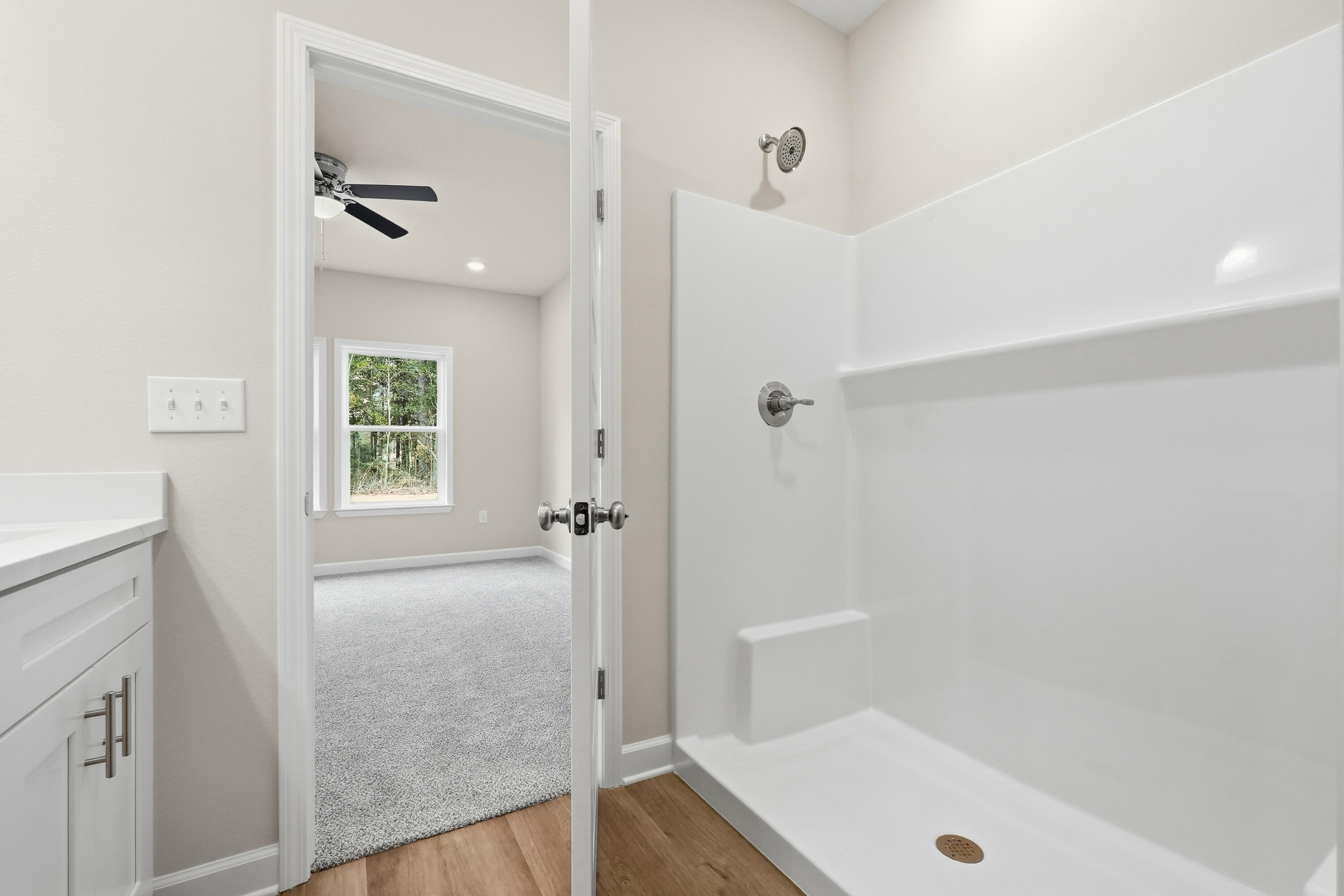 SOUTHERN CHARM - Residential