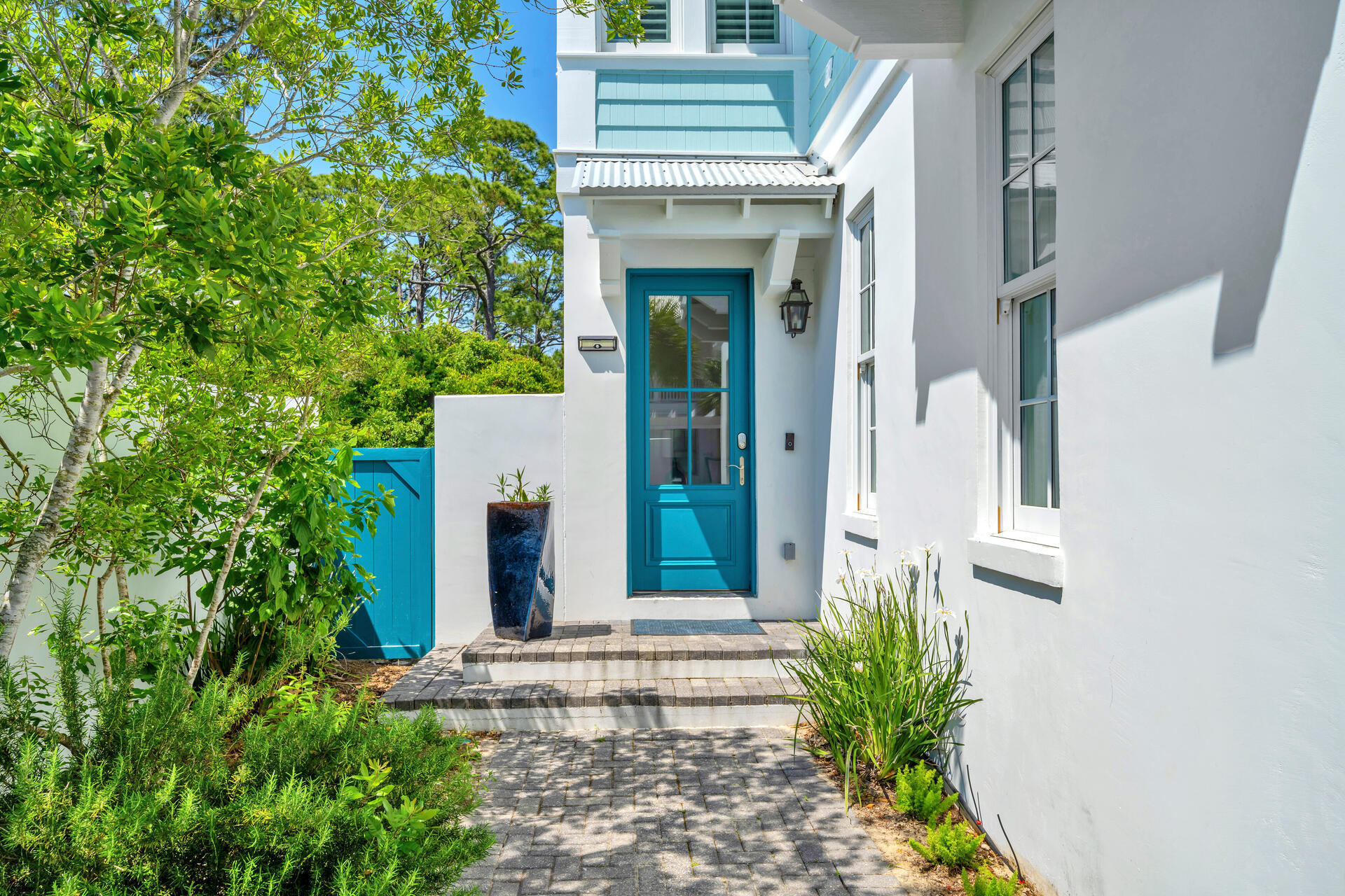 SEANEST VILLAGE - Residential