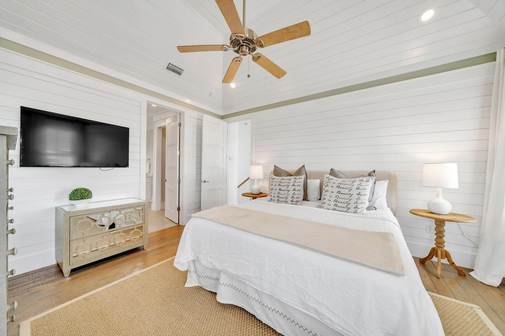 SEANEST VILLAGE - Residential