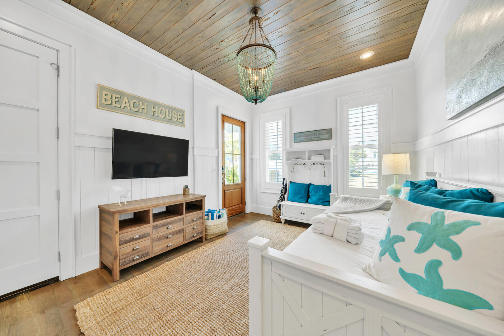 SEANEST VILLAGE - Residential