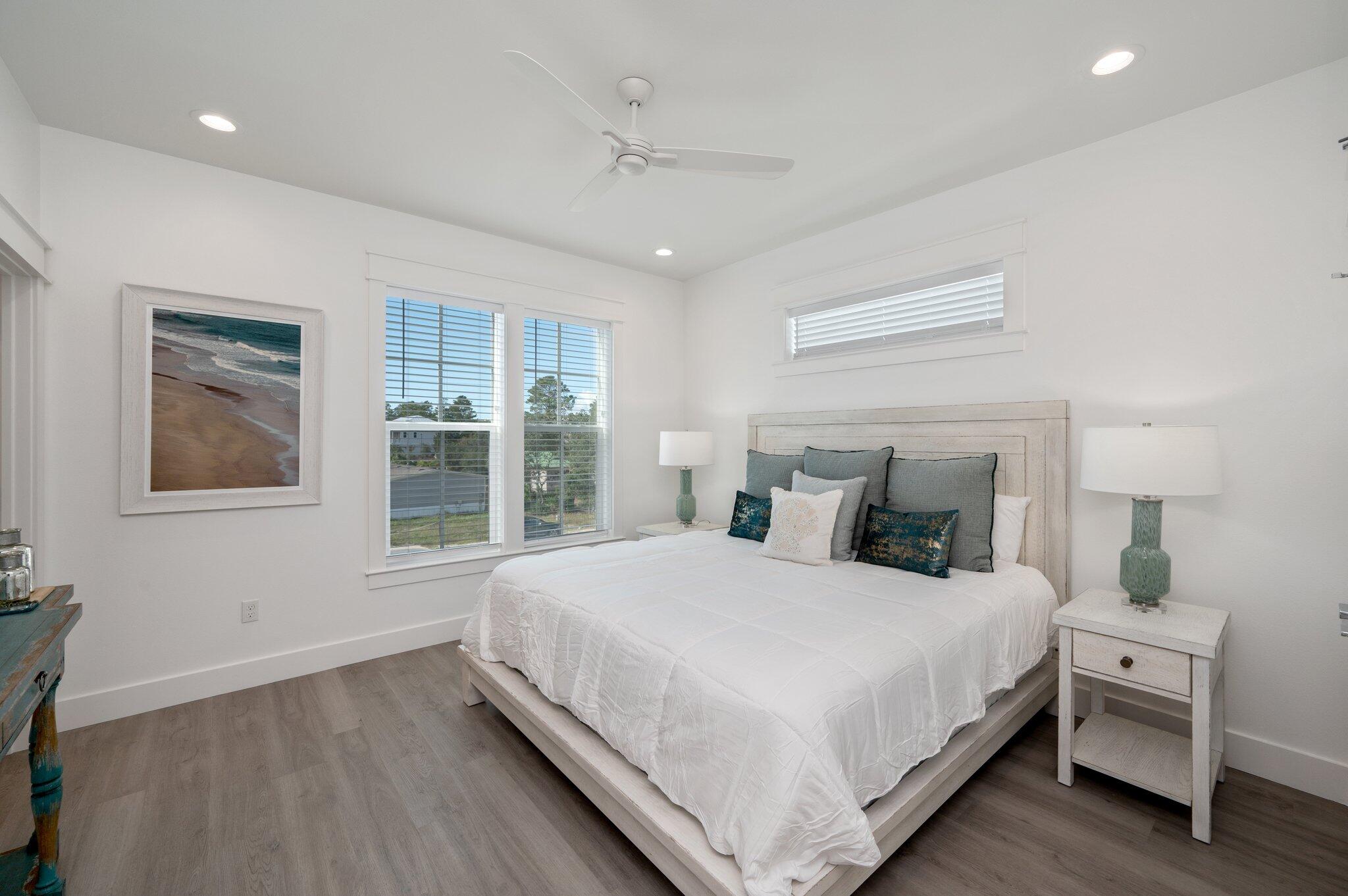 EASTERN LAKE S/D - Residential