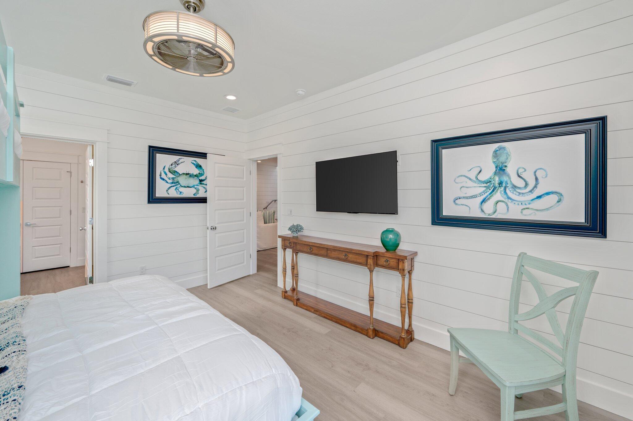 EASTERN LAKE S/D - Residential