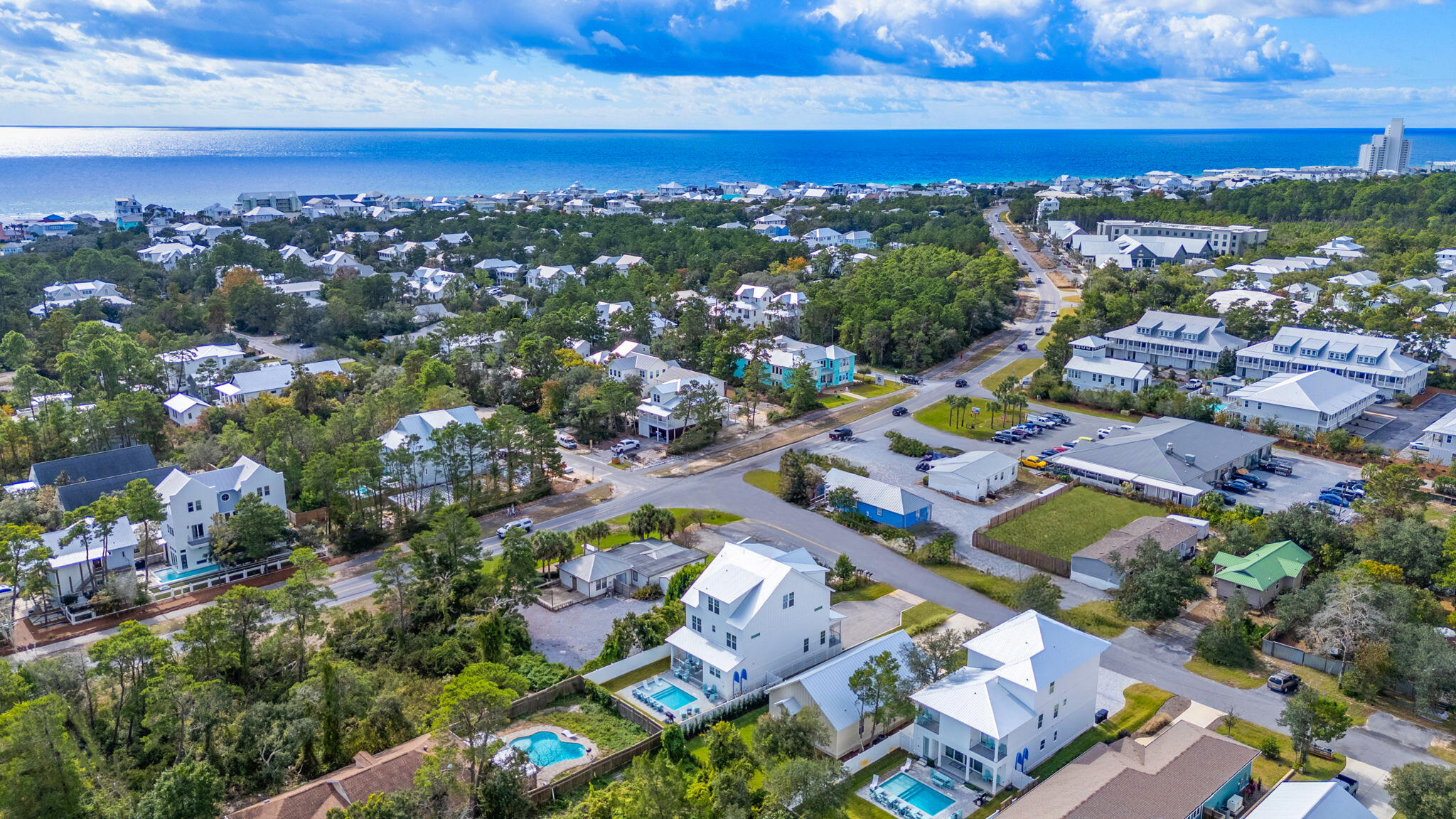 EASTERN LAKE S/D - Residential