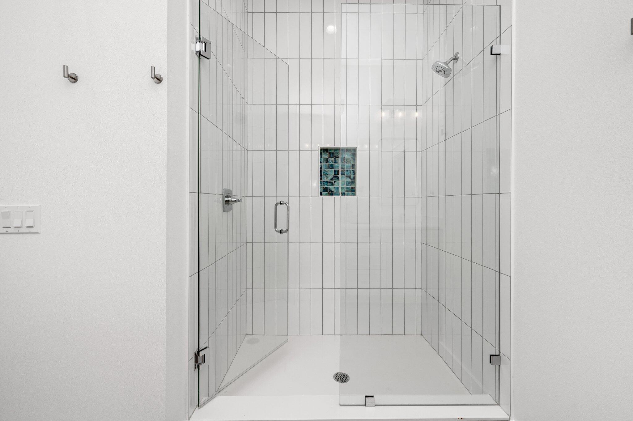 EASTERN LAKE S/D - Residential