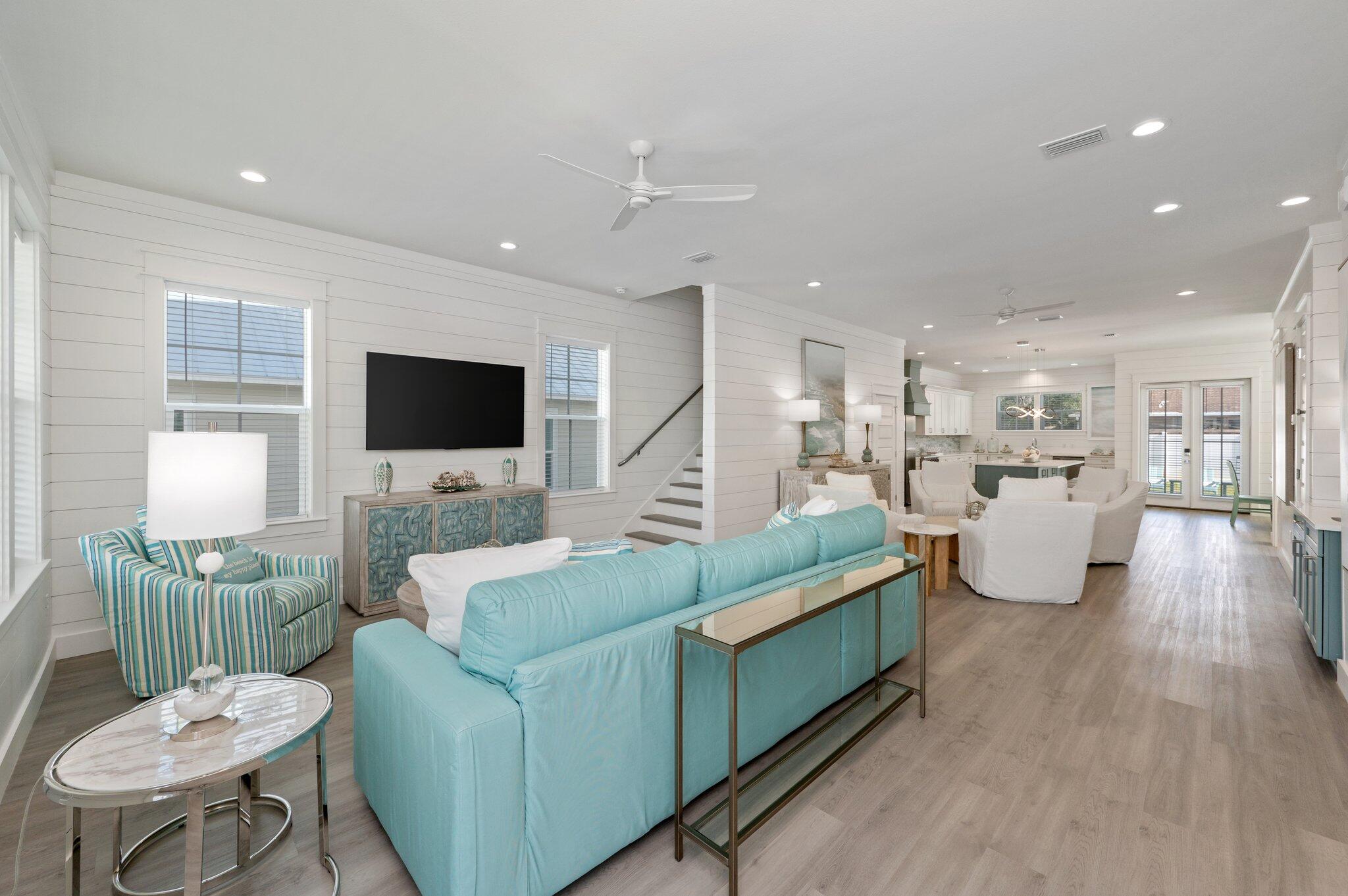 EASTERN LAKE S/D - Residential