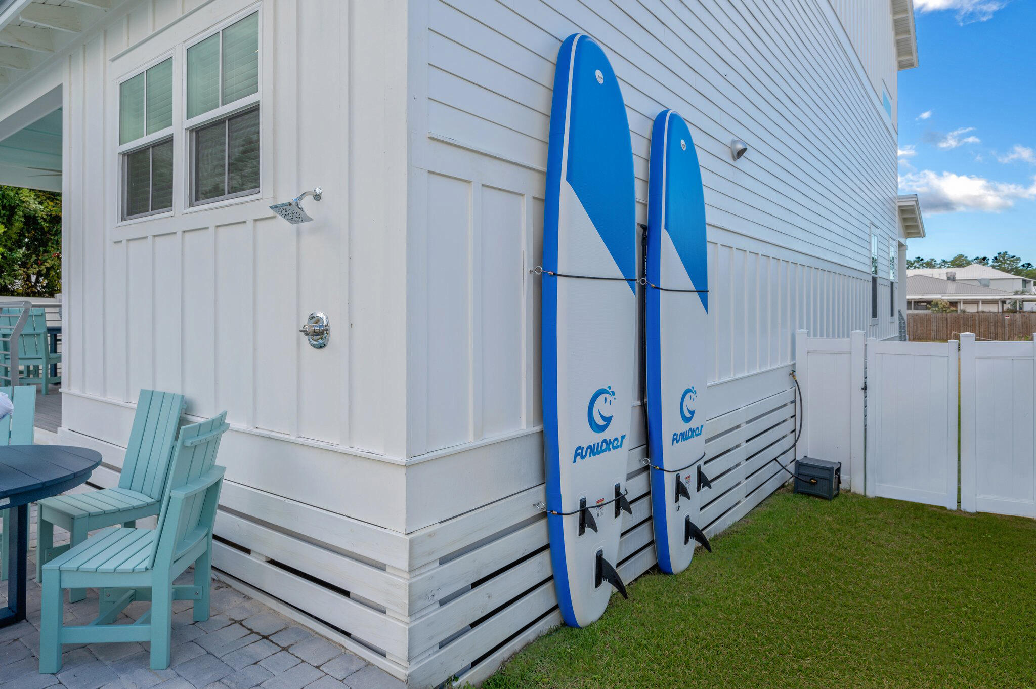 EASTERN LAKE S/D - Residential