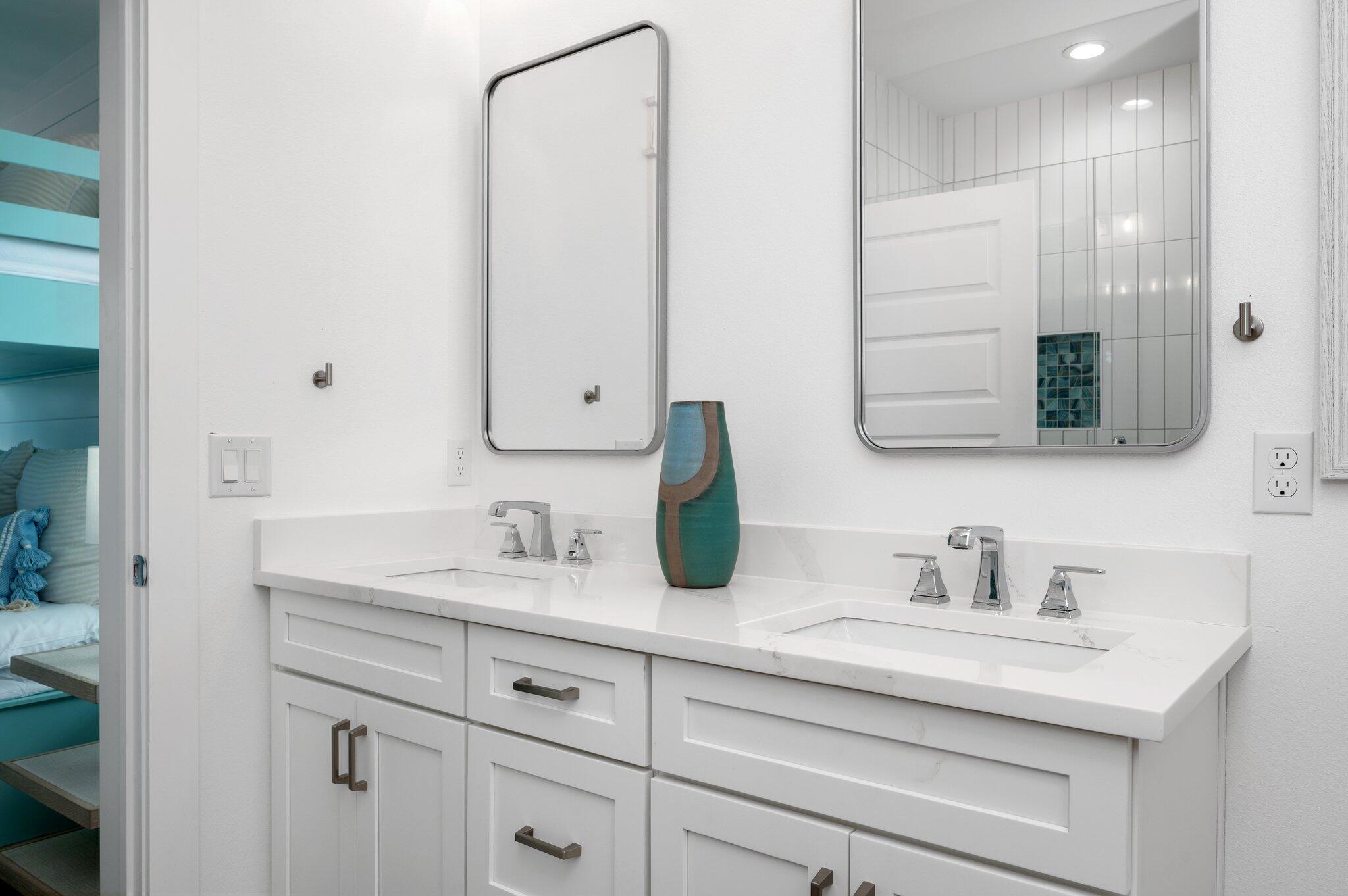 EASTERN LAKE S/D - Residential