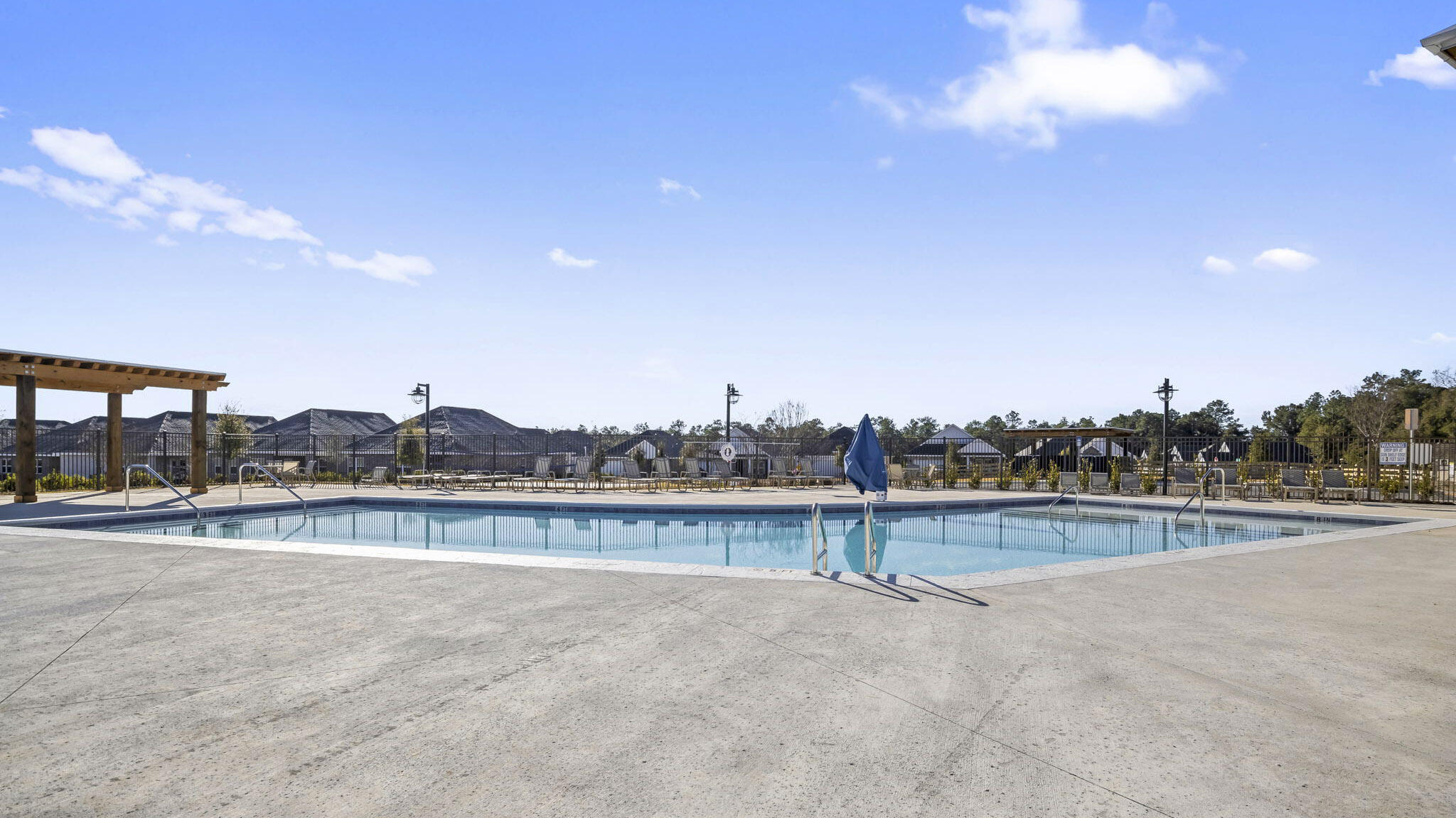 Captain's Cove - Residential