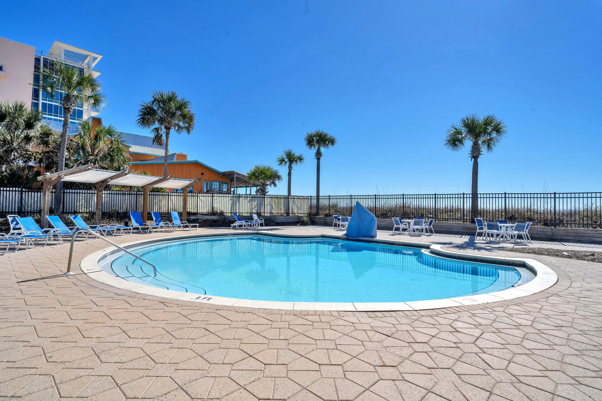 Sterling Shores Condo - Residential