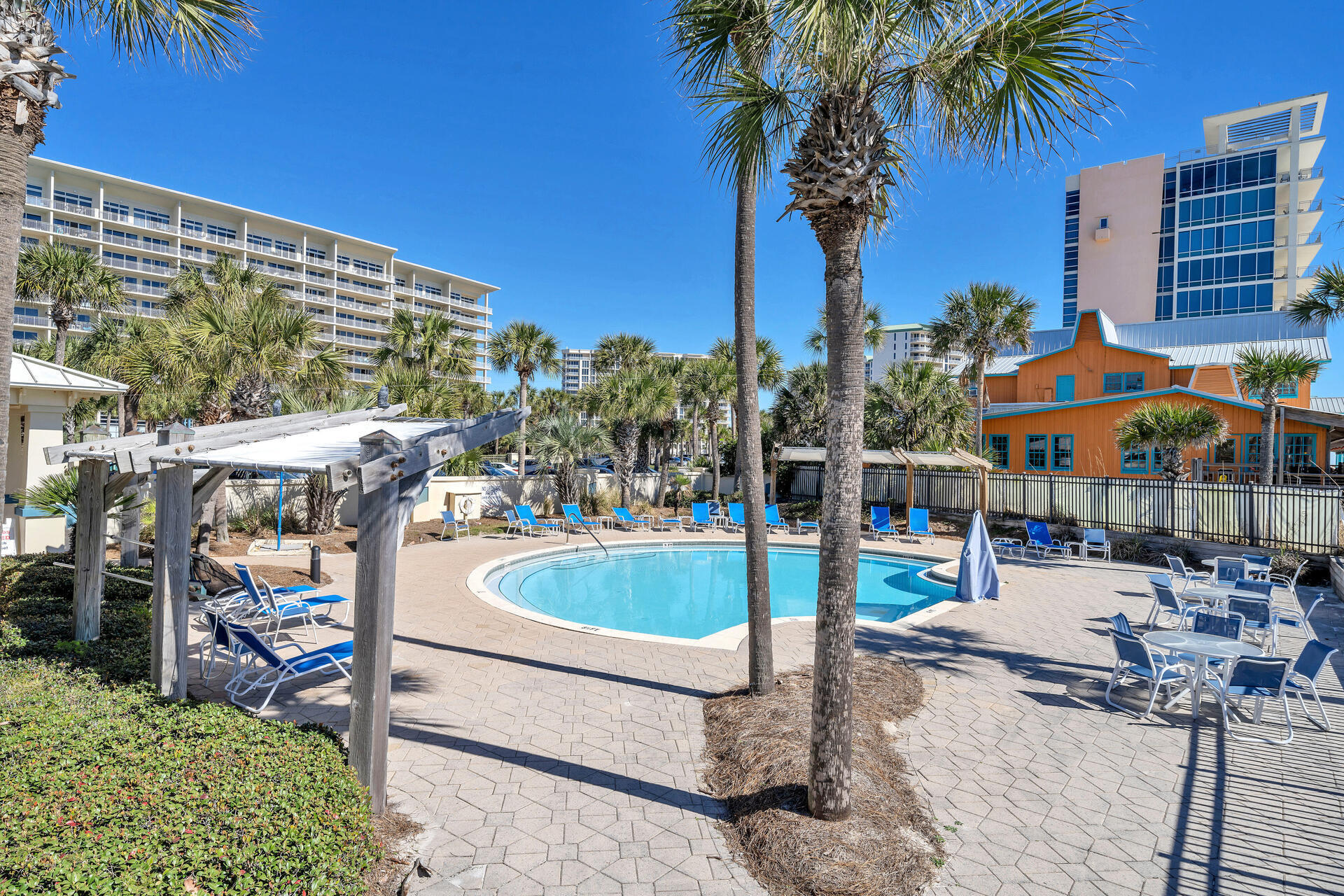 Sterling Shores Condo - Residential